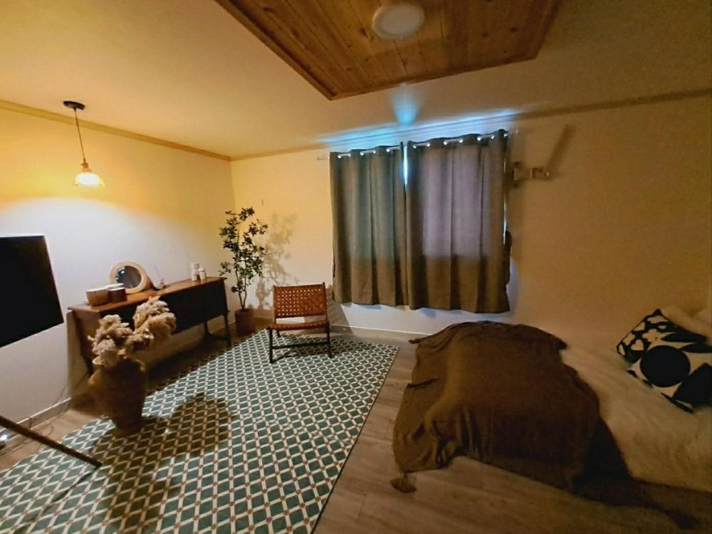 Double Room - Photo 8