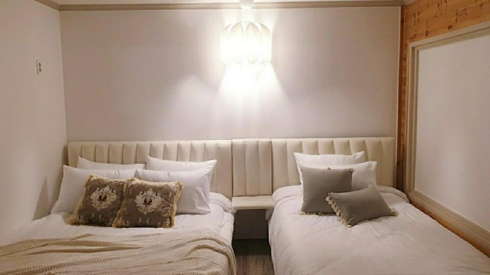 Triple Room with Sea View - Photo 7
