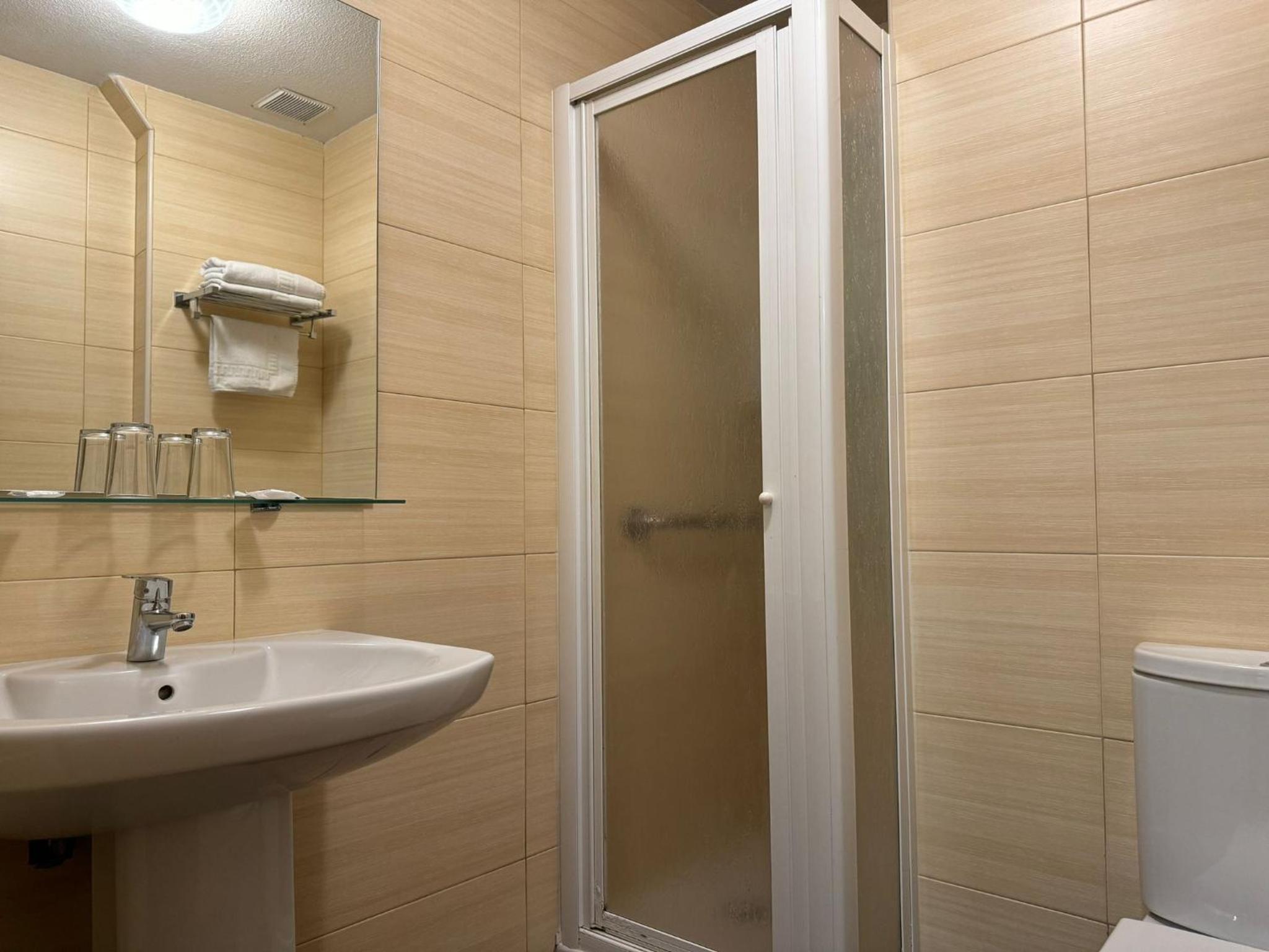 Superior Double Room - Photo 8