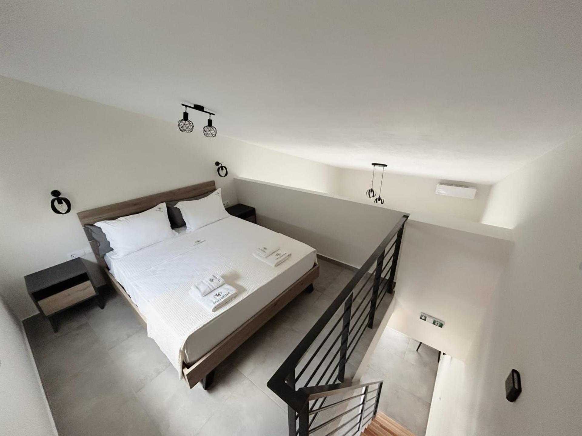 Maisonette photo 1