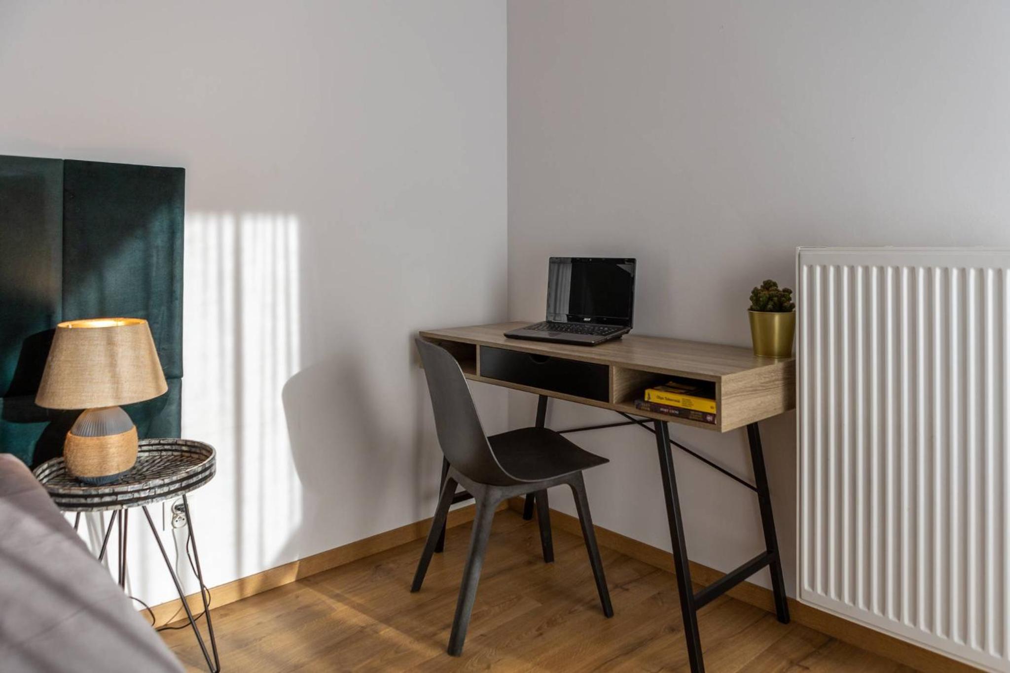 Two-Bedroom Apartment with River View - Photo 3