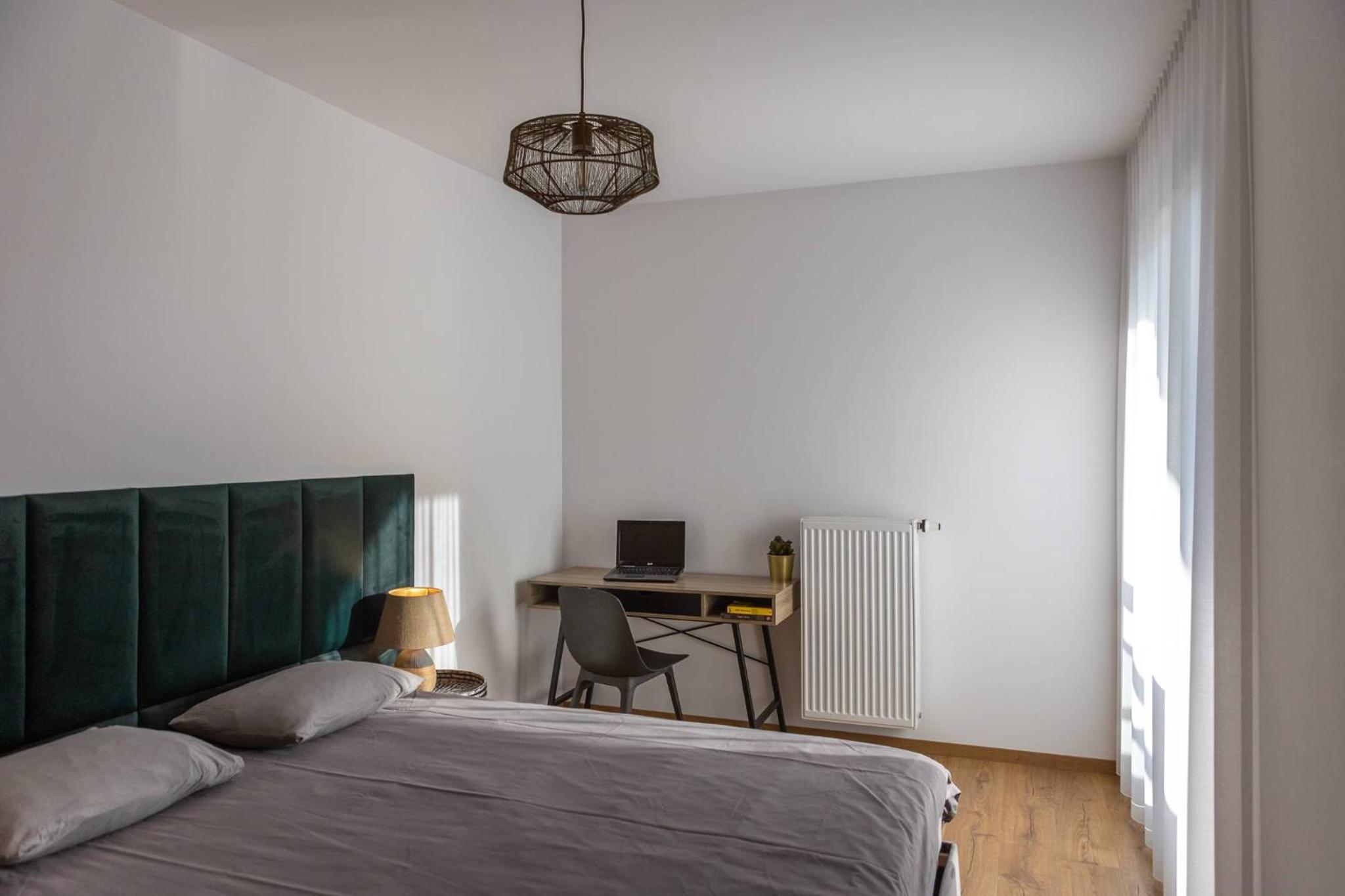 Two-Bedroom Apartment with River View - Photo 2