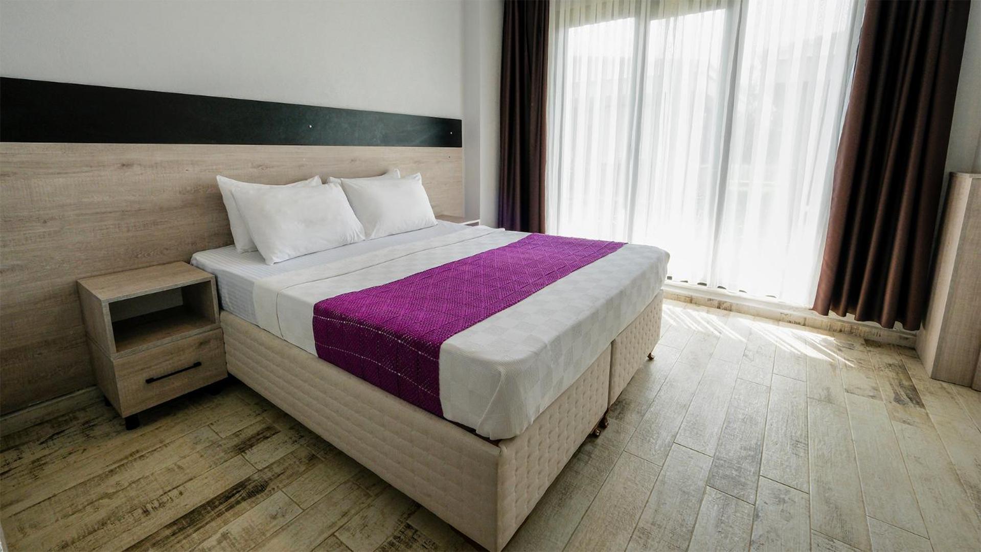 Standard Room - Photo 8