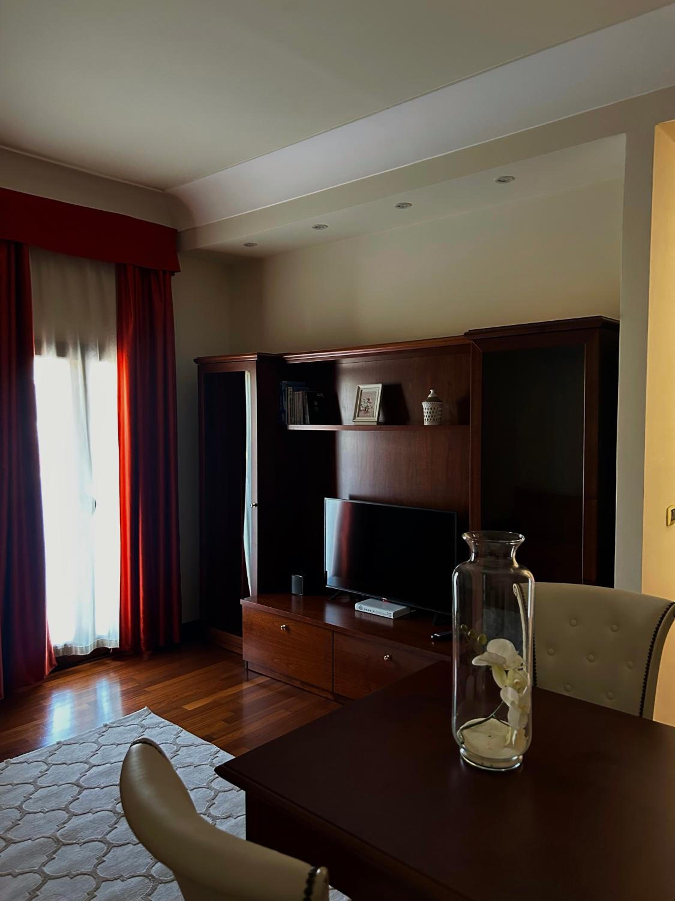 Suite with Hot Tub photo 3