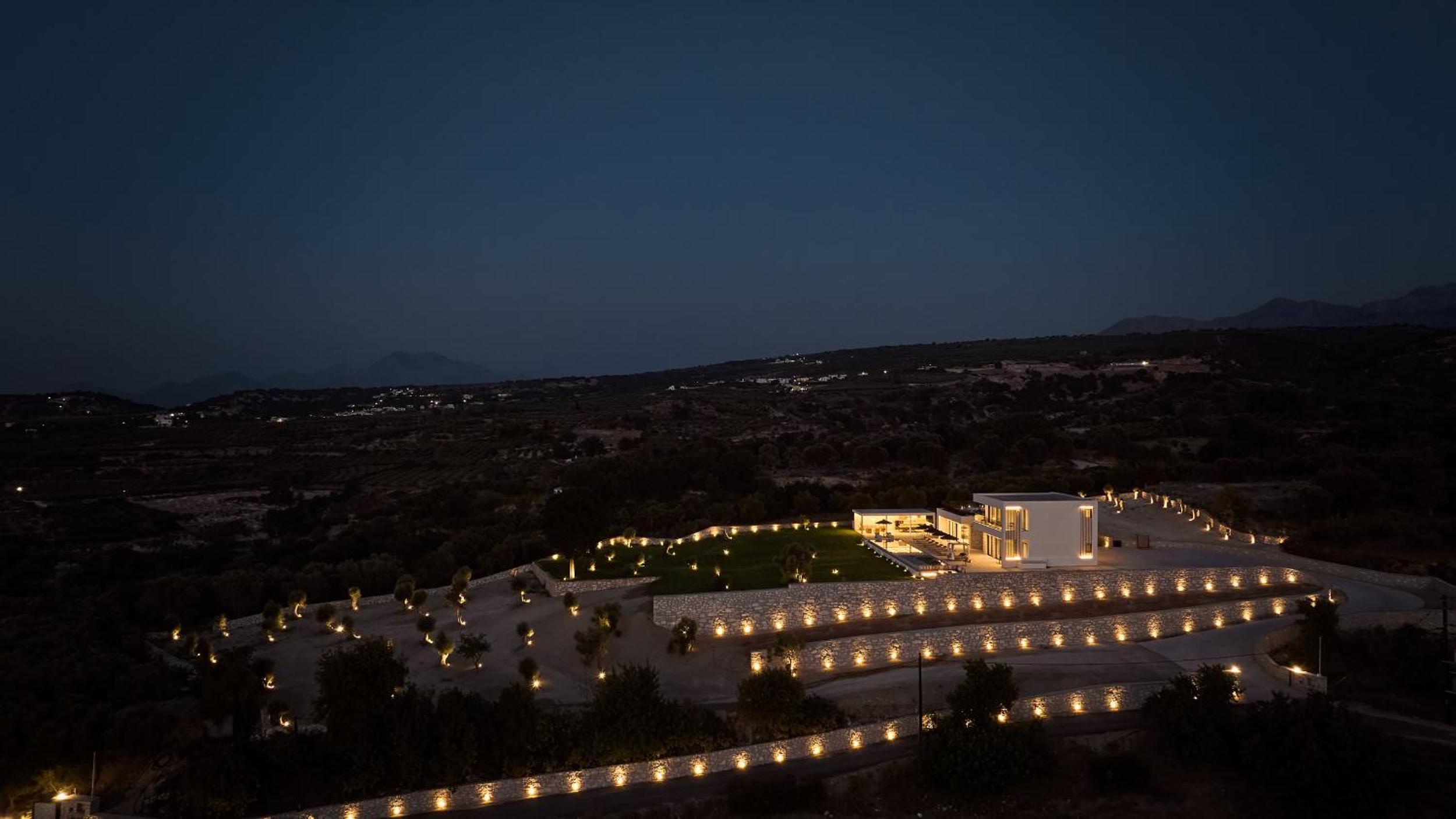 Gavras Exclusive Villa I, 2 Pools, Gym & Sea View  photo 3