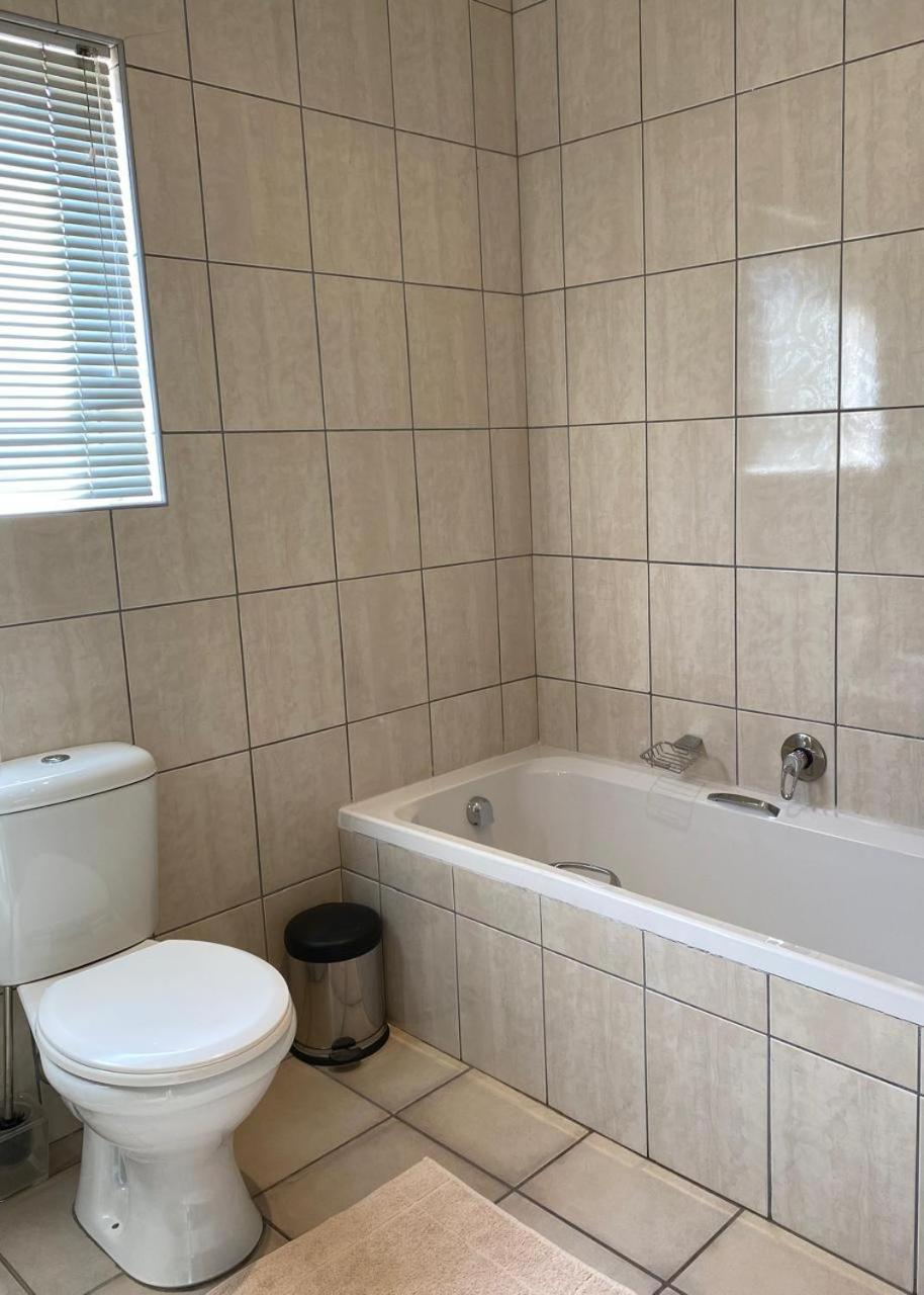 Double or Twin Room photo 2