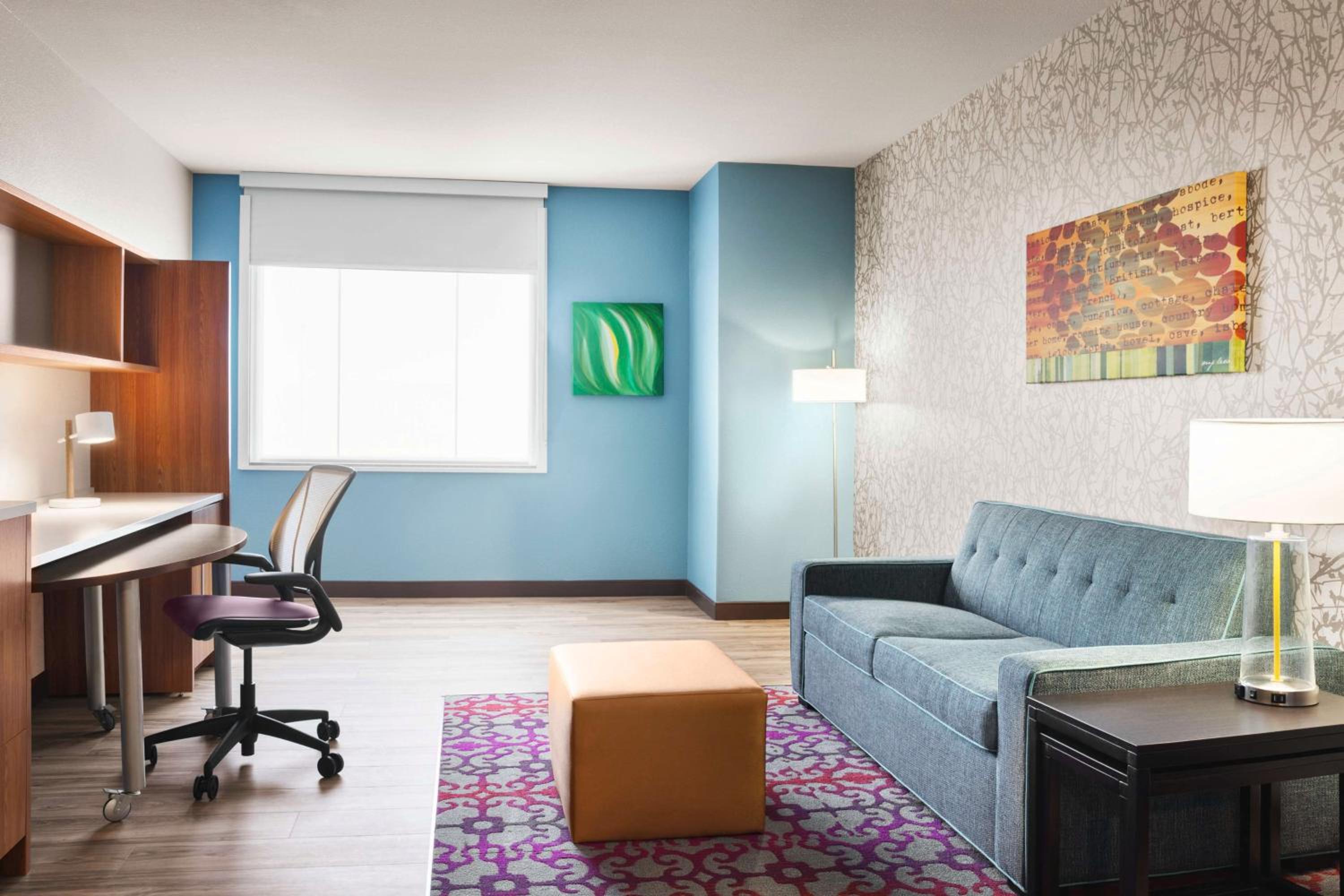 One-Bedroom Queen Suite with Two Queen Beds - Non-Smoking - Photo 1