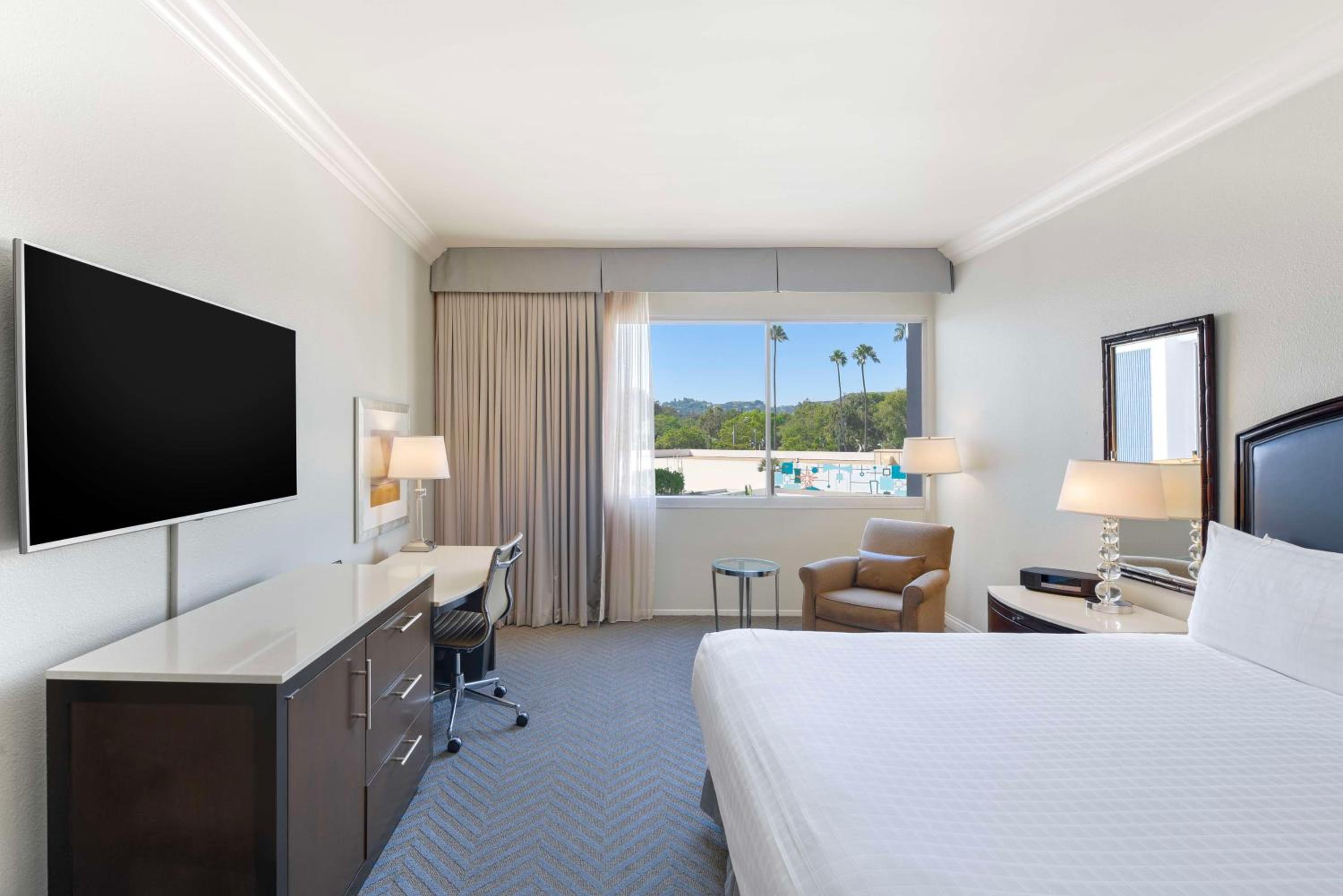 Double Oasis Room With Courtyard View