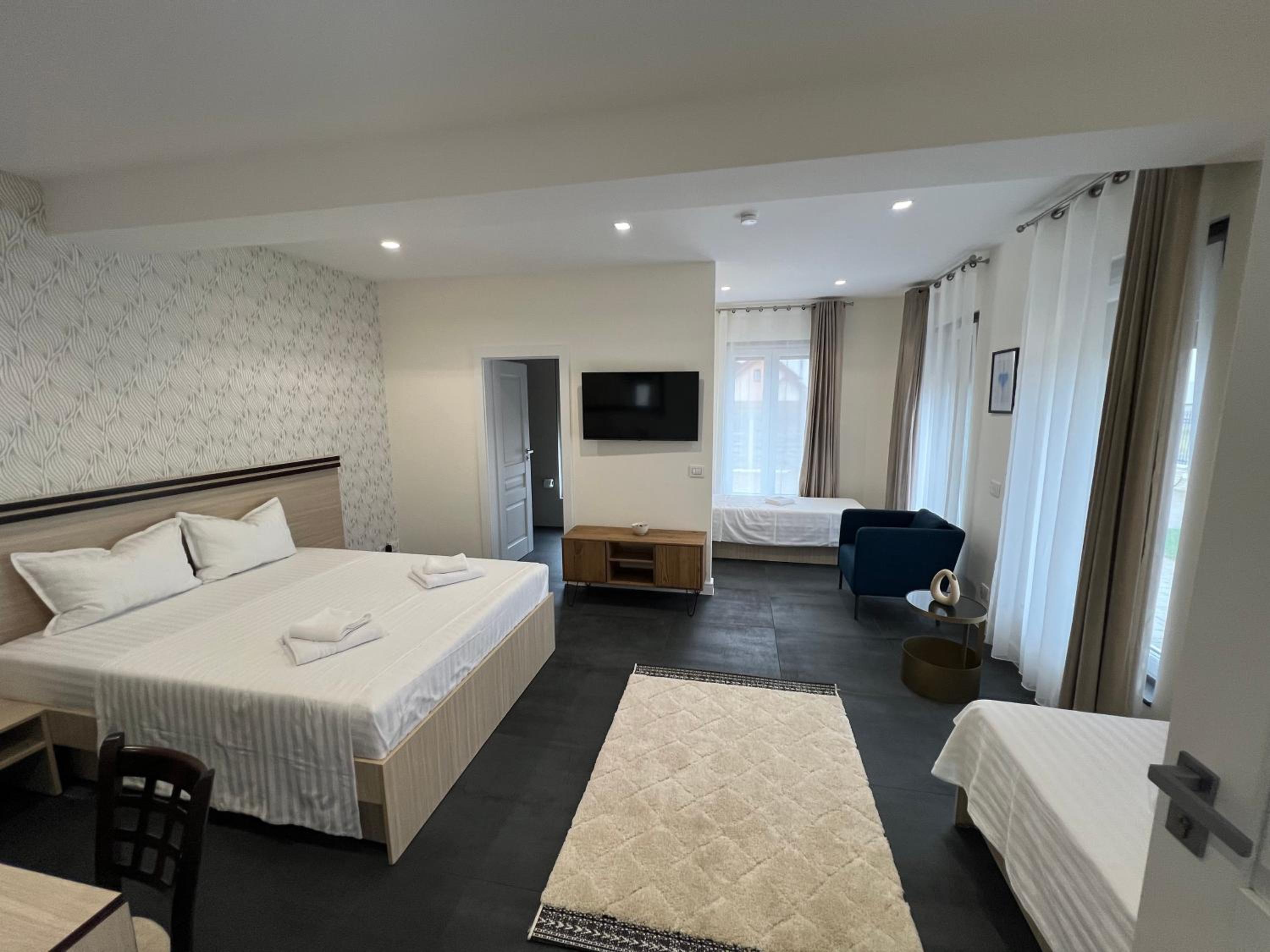 Deluxe Quadruple Room photo 1