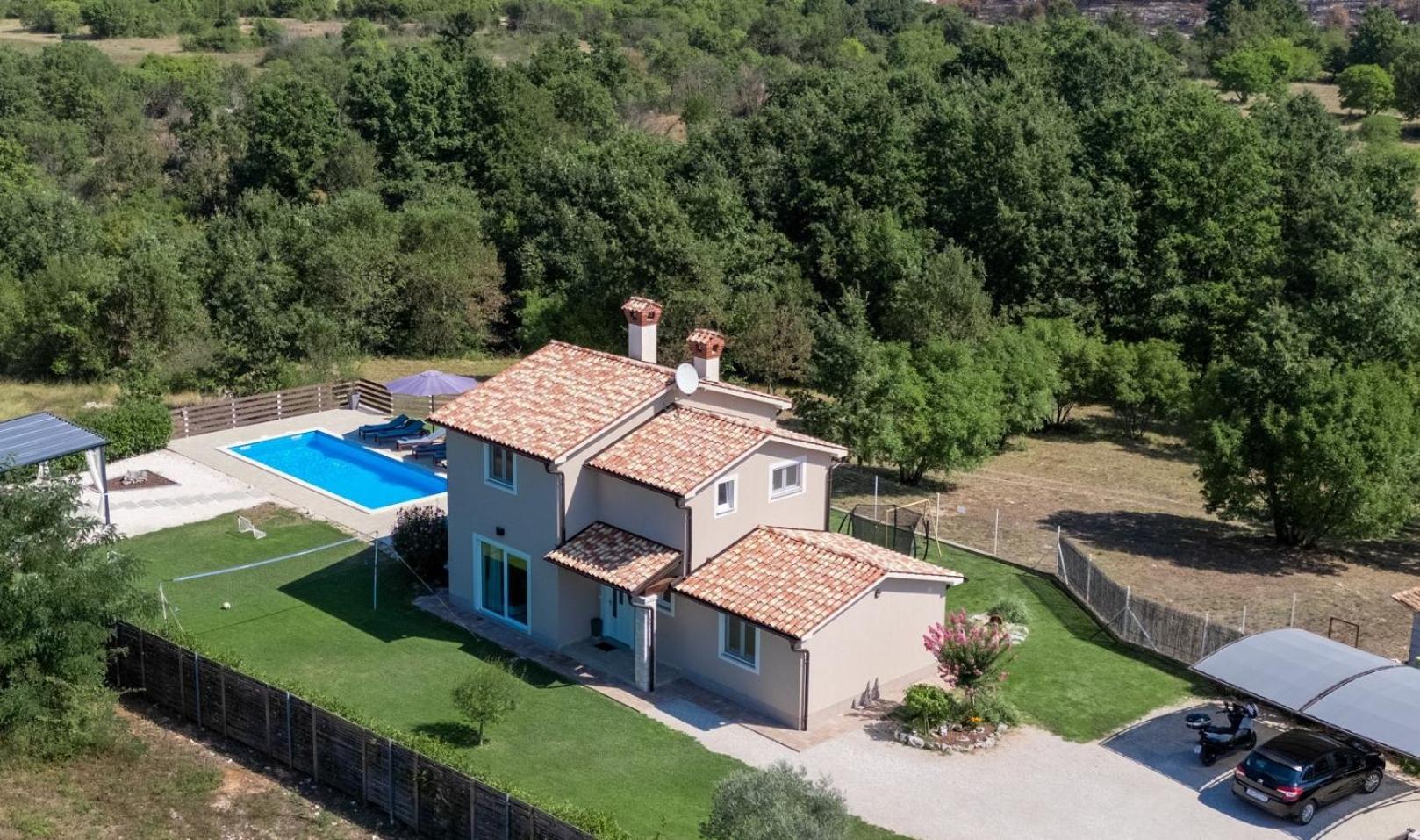 Vacation Home photo 2
