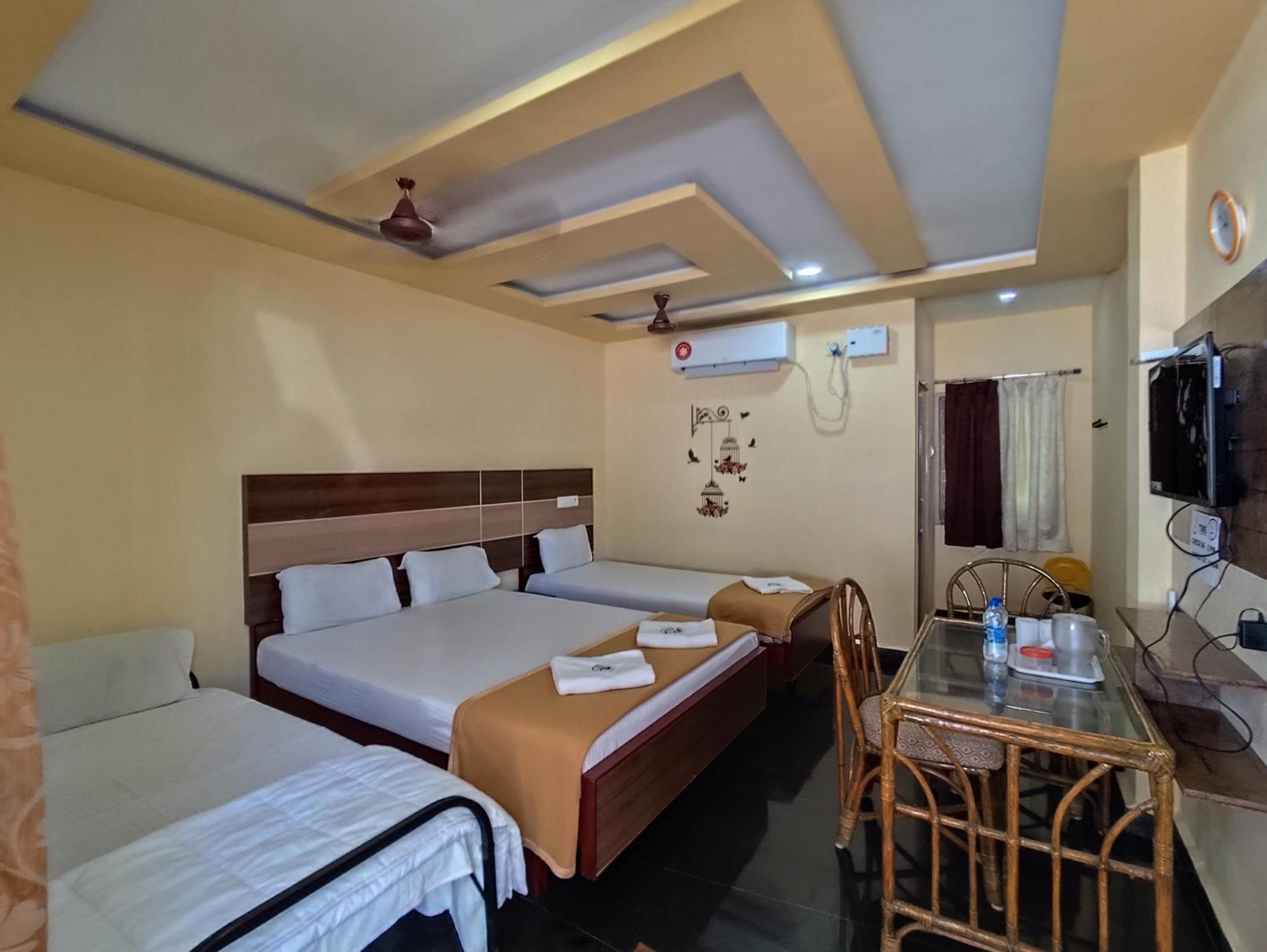 Family Suite - Photo 11