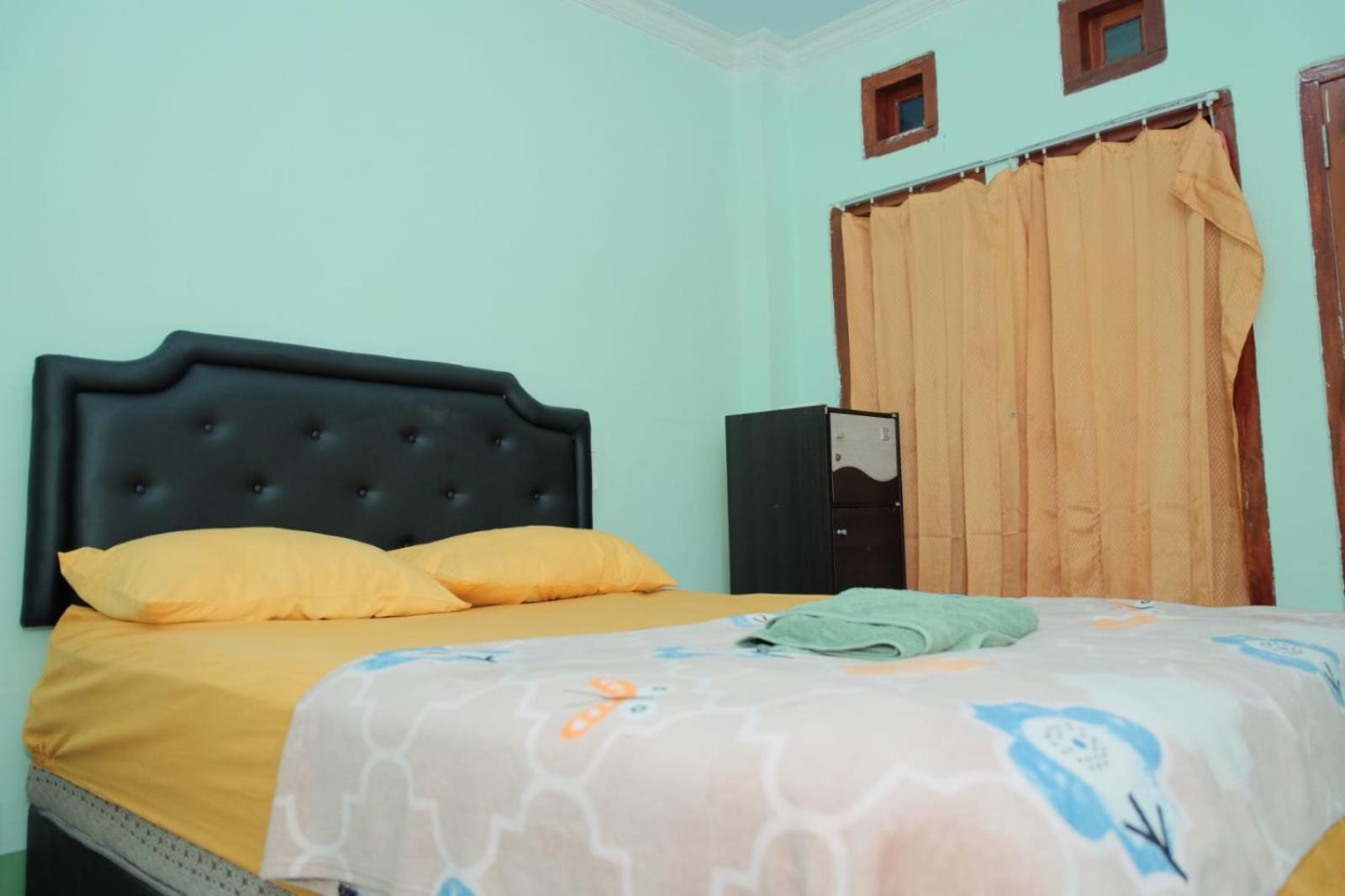 Standard Double Room photo 2