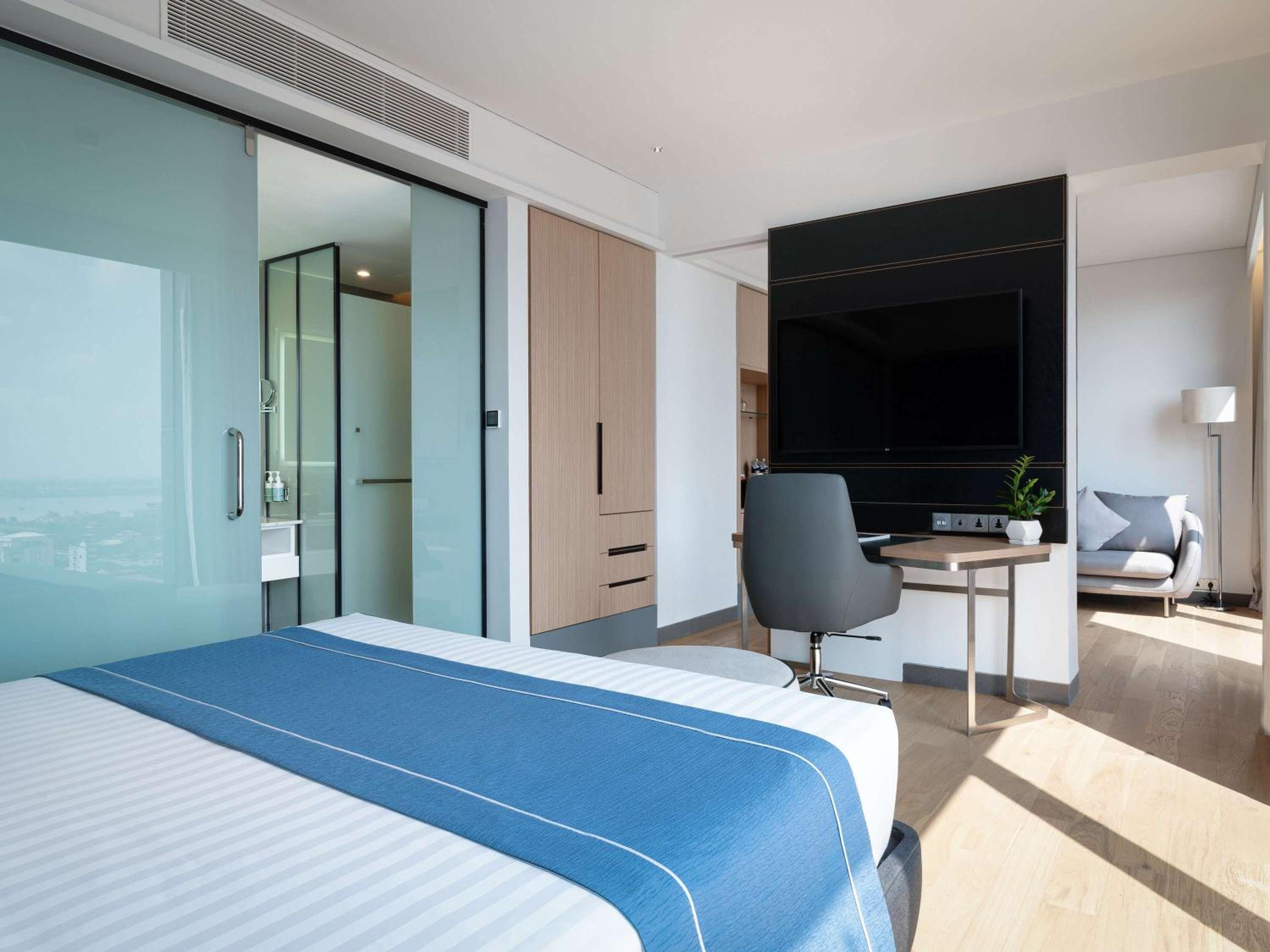 Executive King Suite - River Side - Photo 4