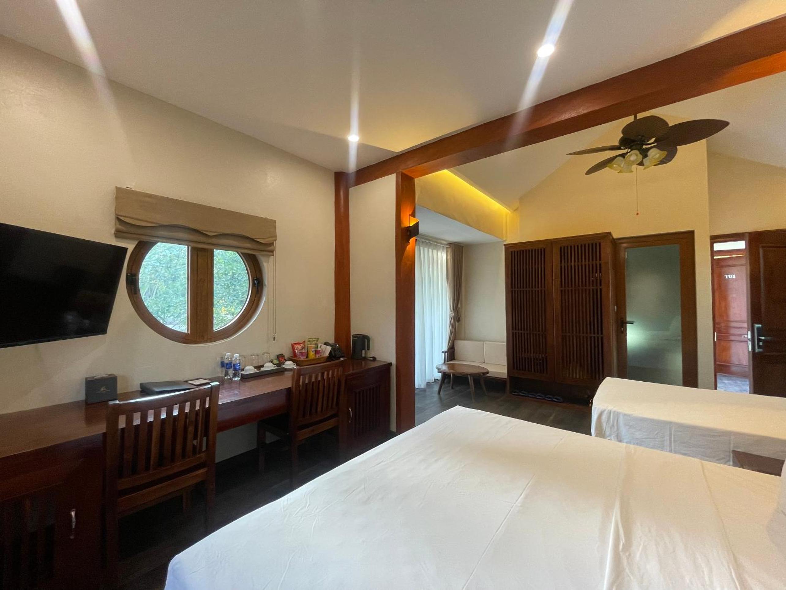 Triple Room with Garden View - Photo 7