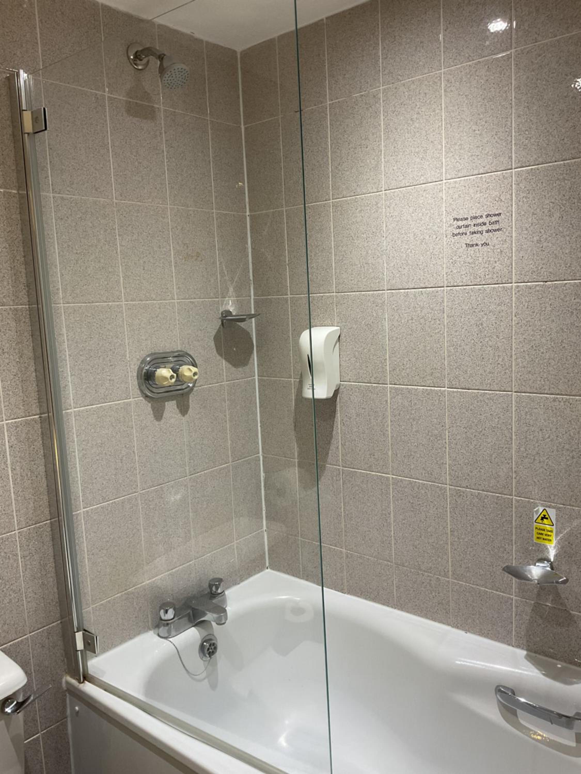 Deluxe Double or Twin Room - Photo 5
