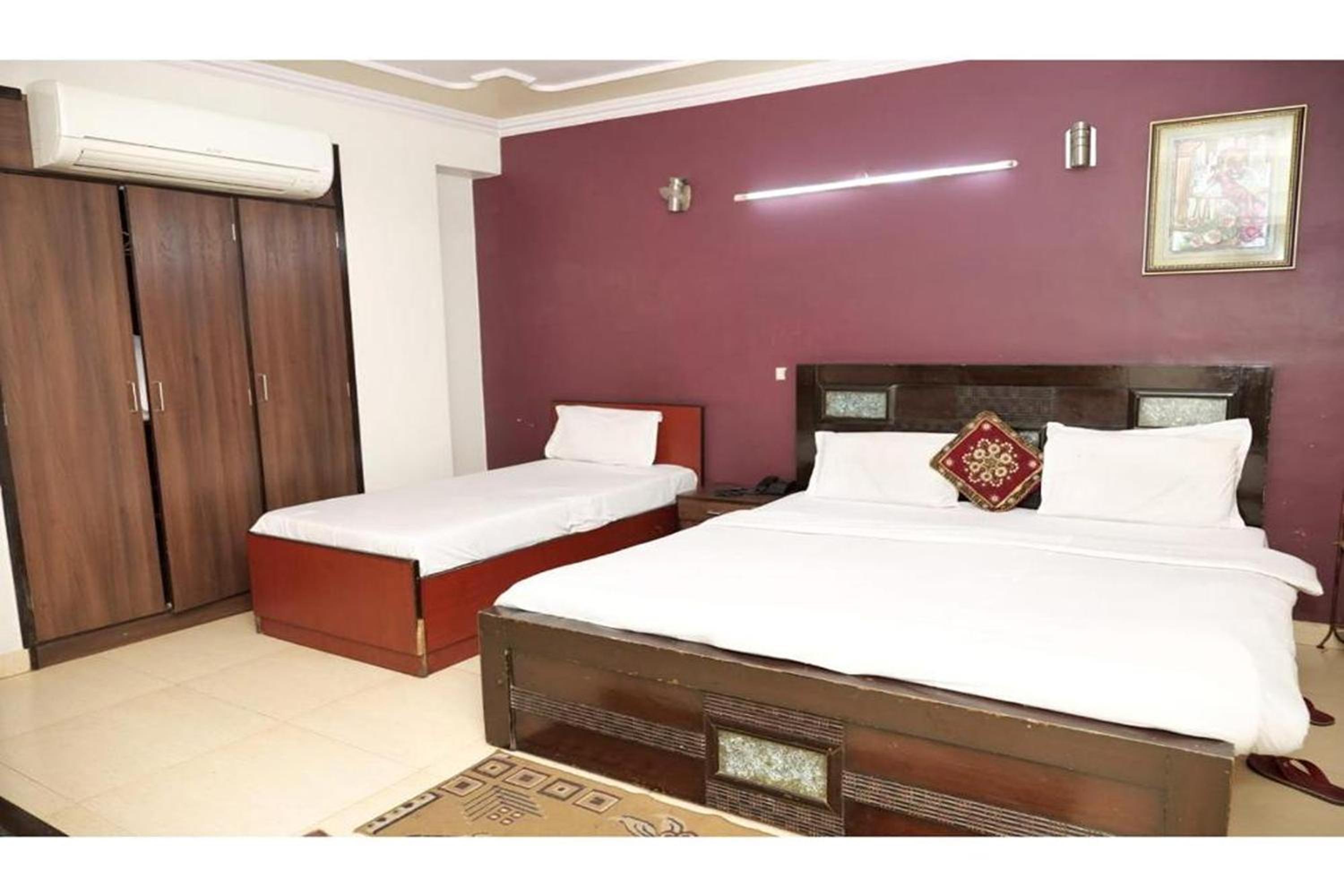 Superior Triple Room