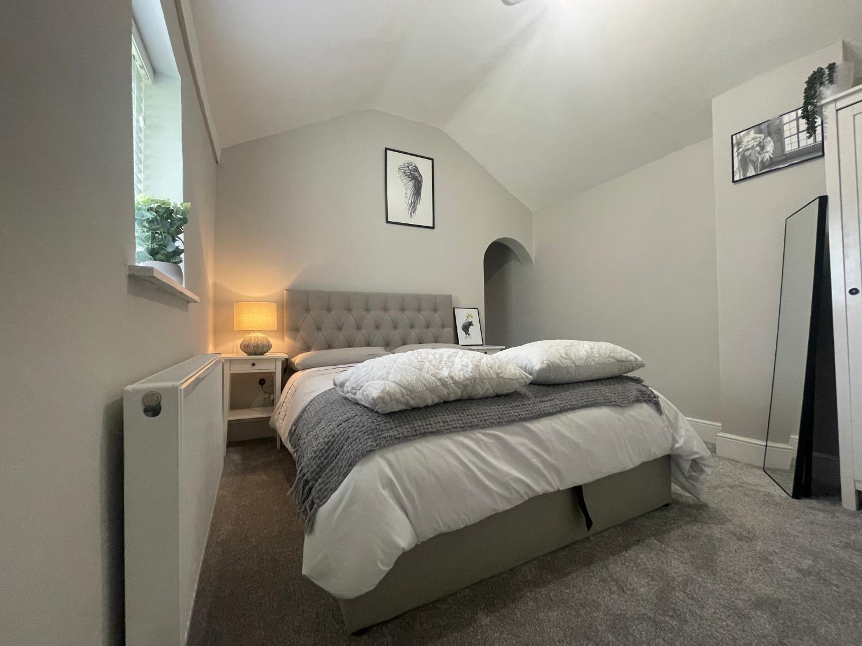 One-Bedroom House photo 1