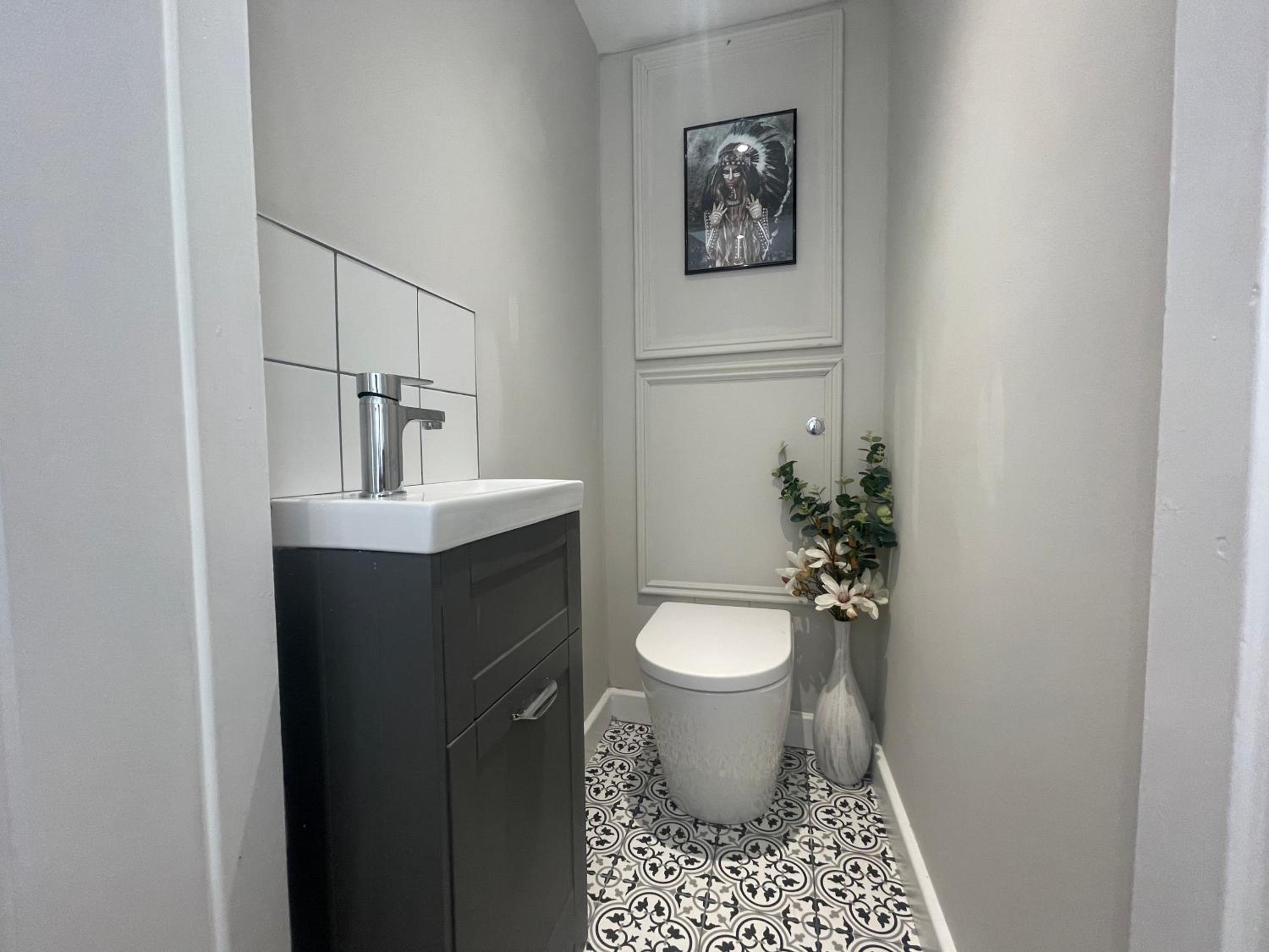 One-Bedroom House photo 2