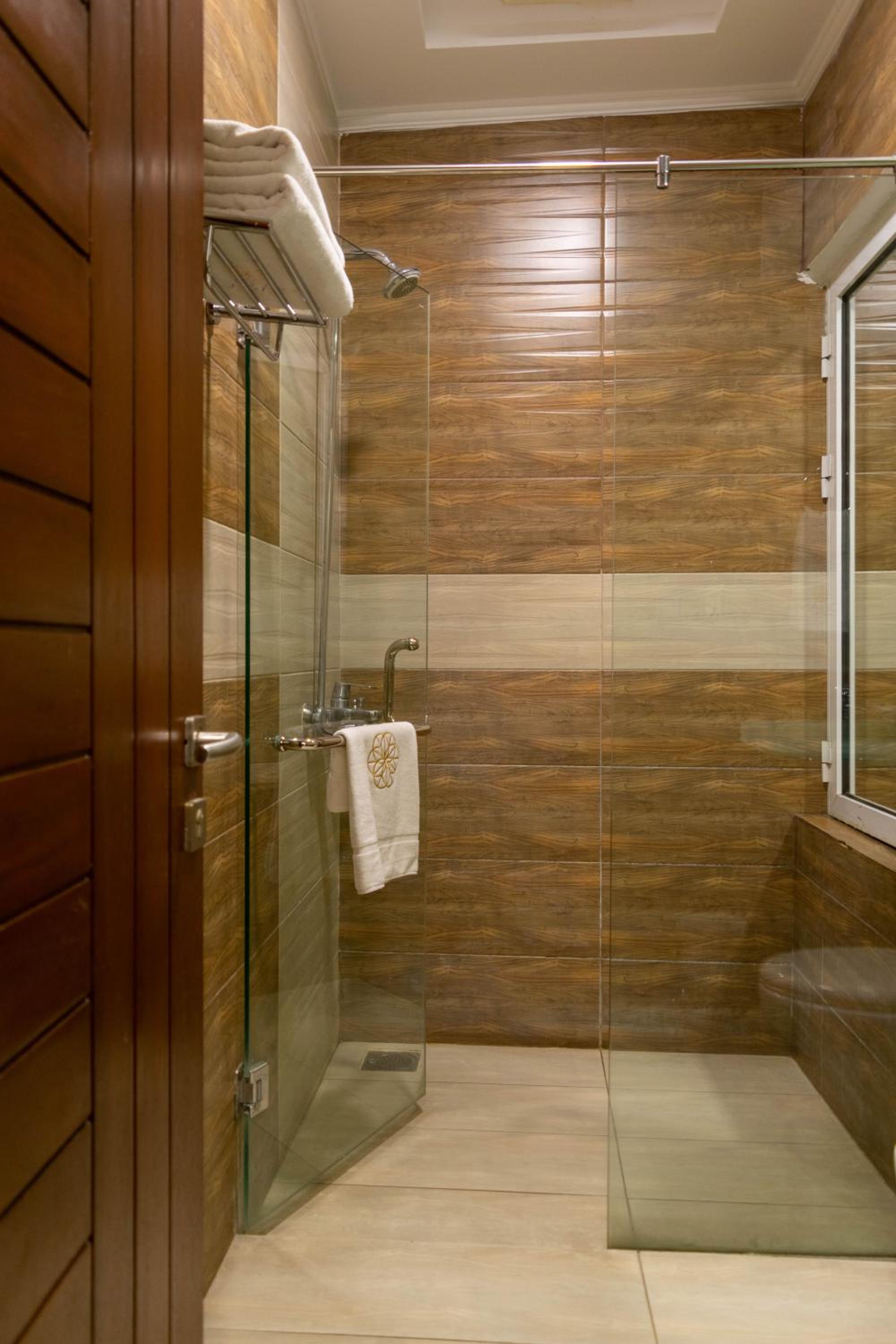 Executive Suite photo 2