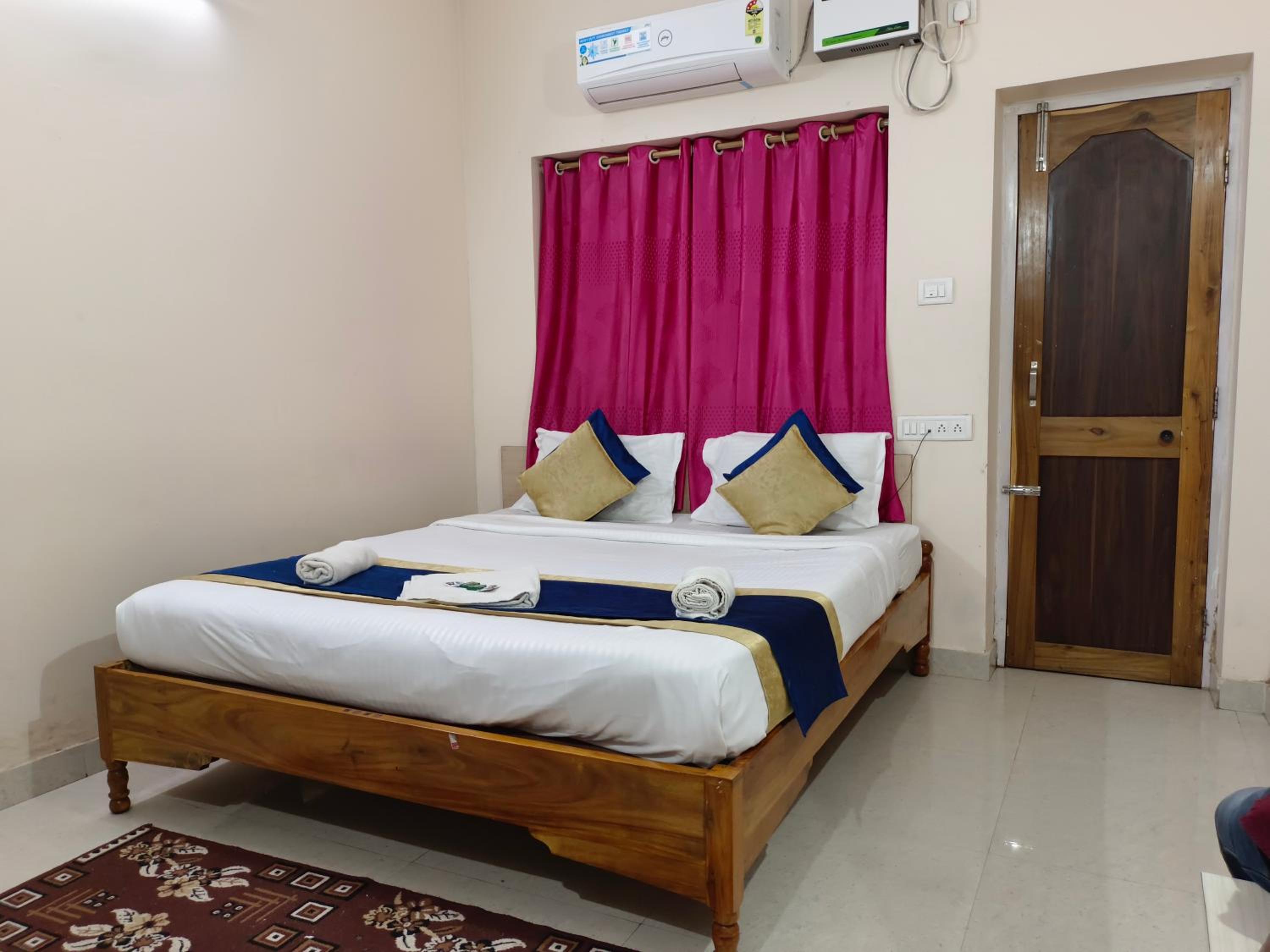 Standard Double Room With Fan