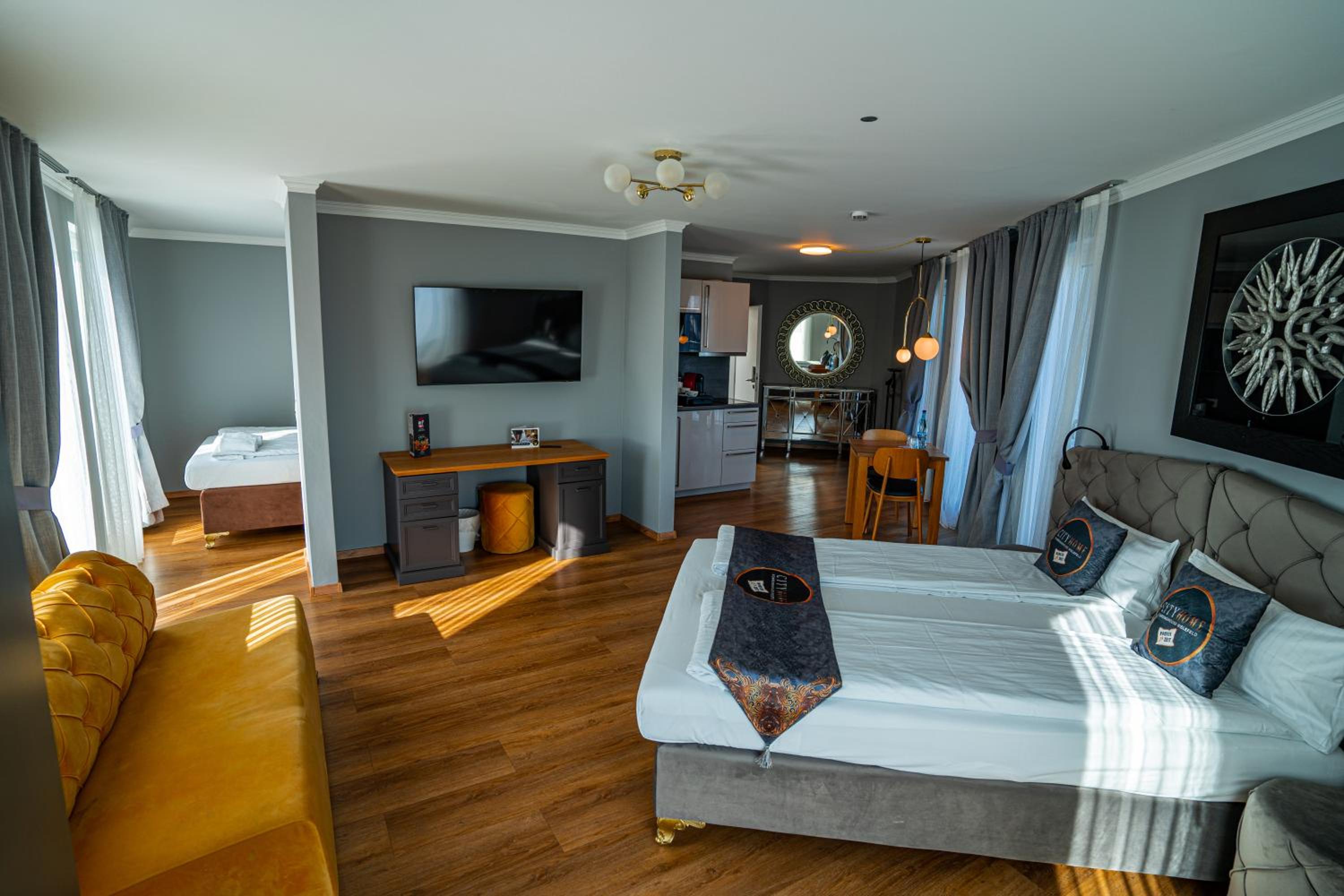Penthouse Apartment photo 2