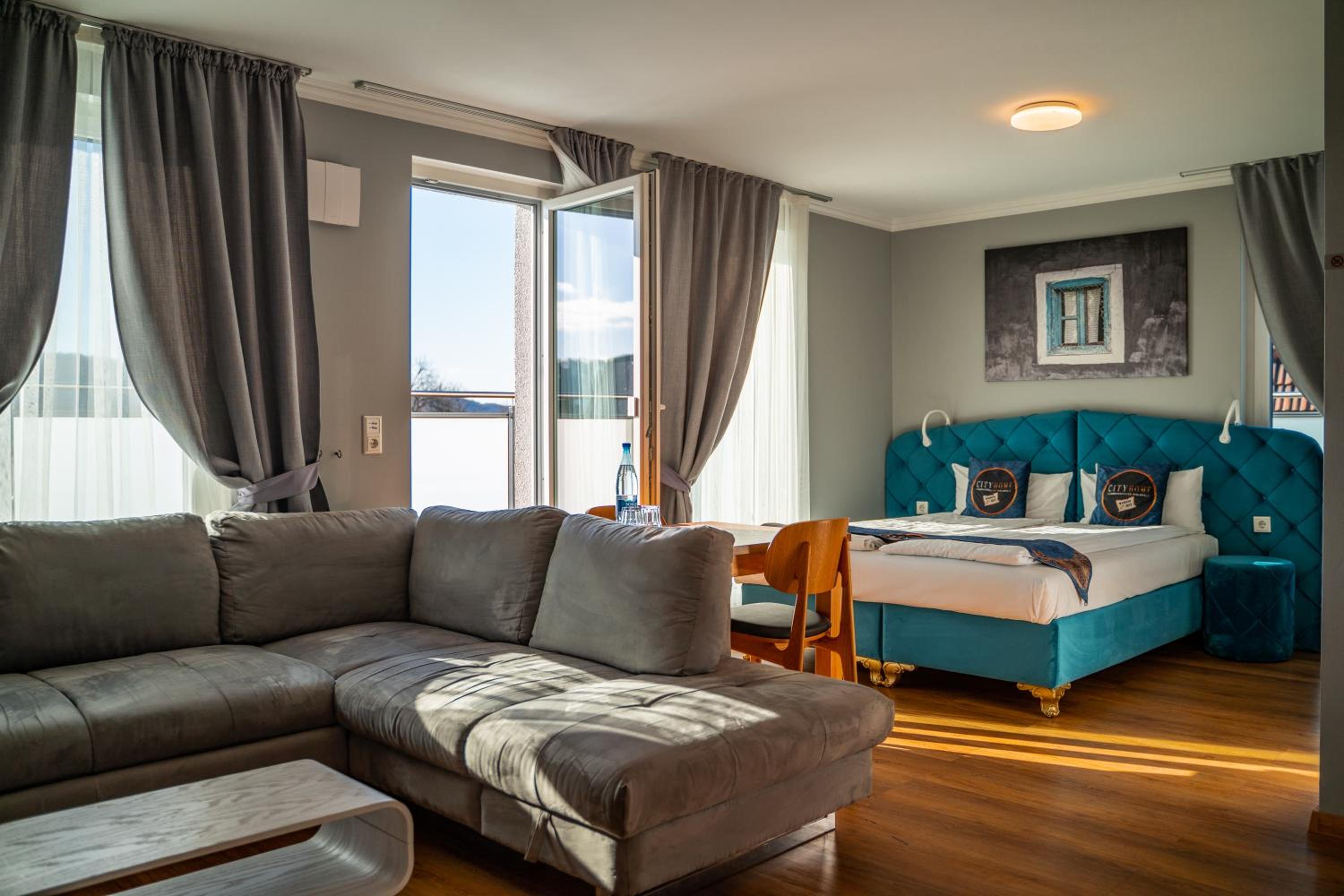 Penthouse Apartment photo 2