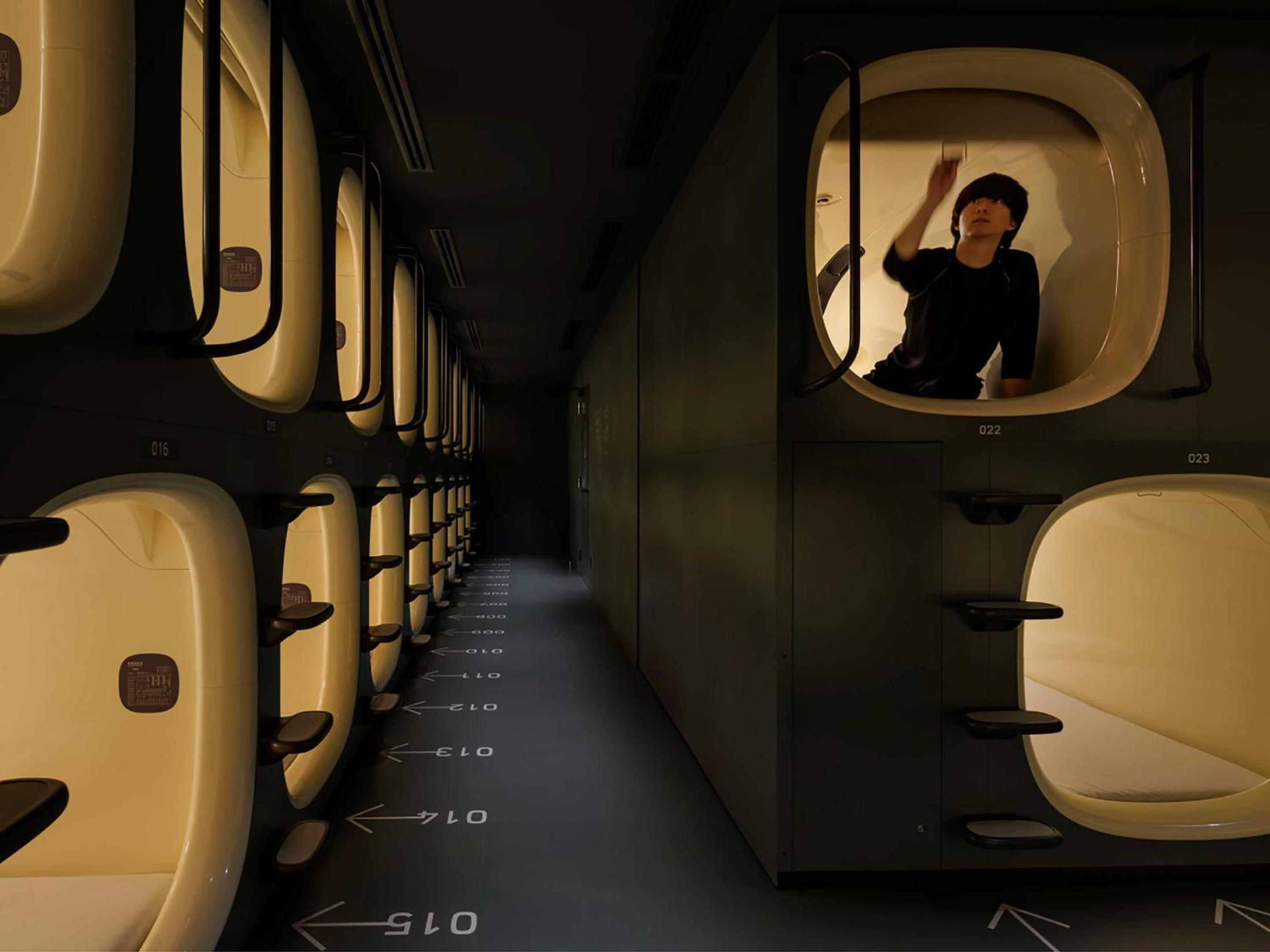 Capsule Room for Male - Sleep Report Included photo 2