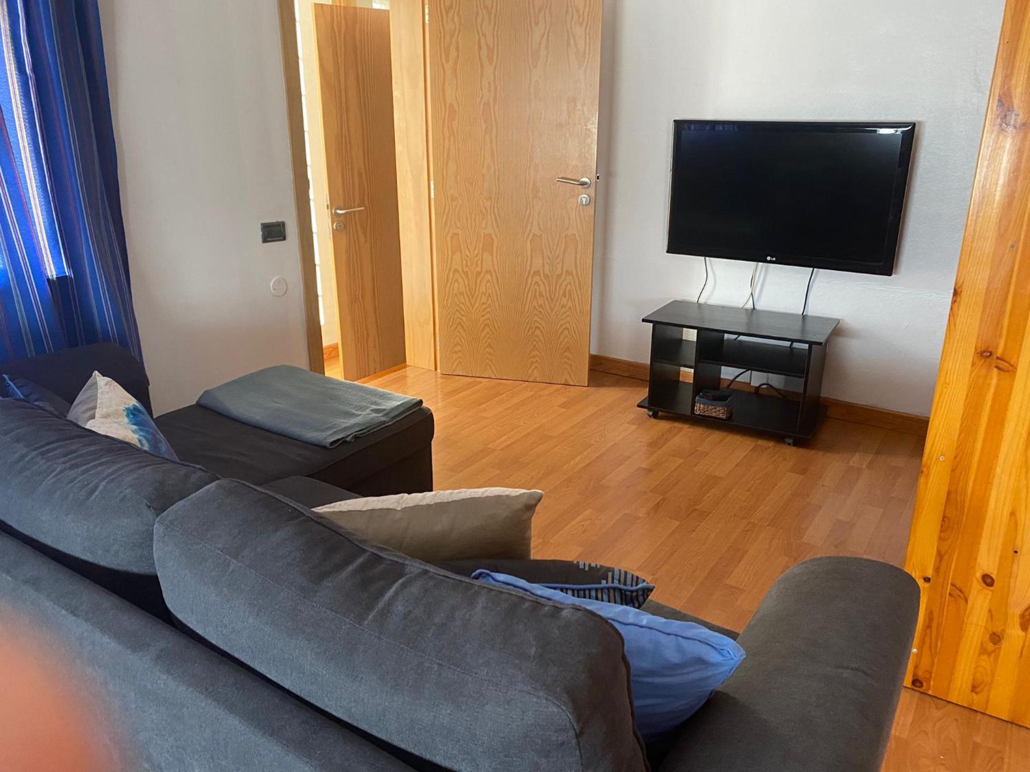 Studio Apartment - Photo 17