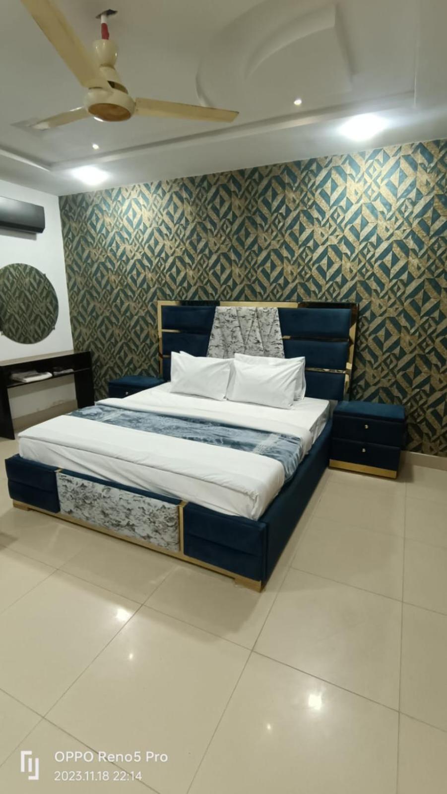 Deluxe Double Room photo 2