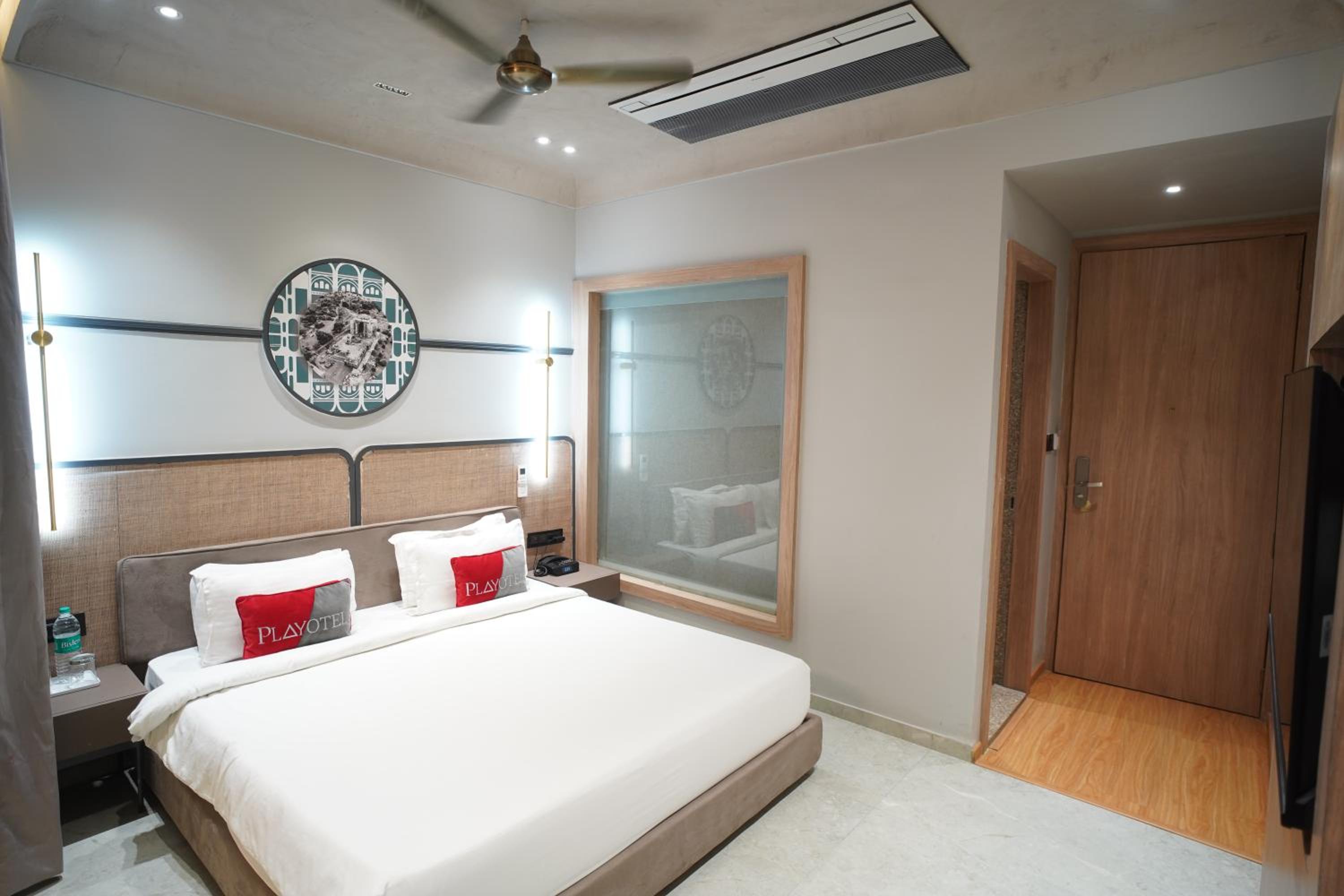 Deluxe Double Room photo 2