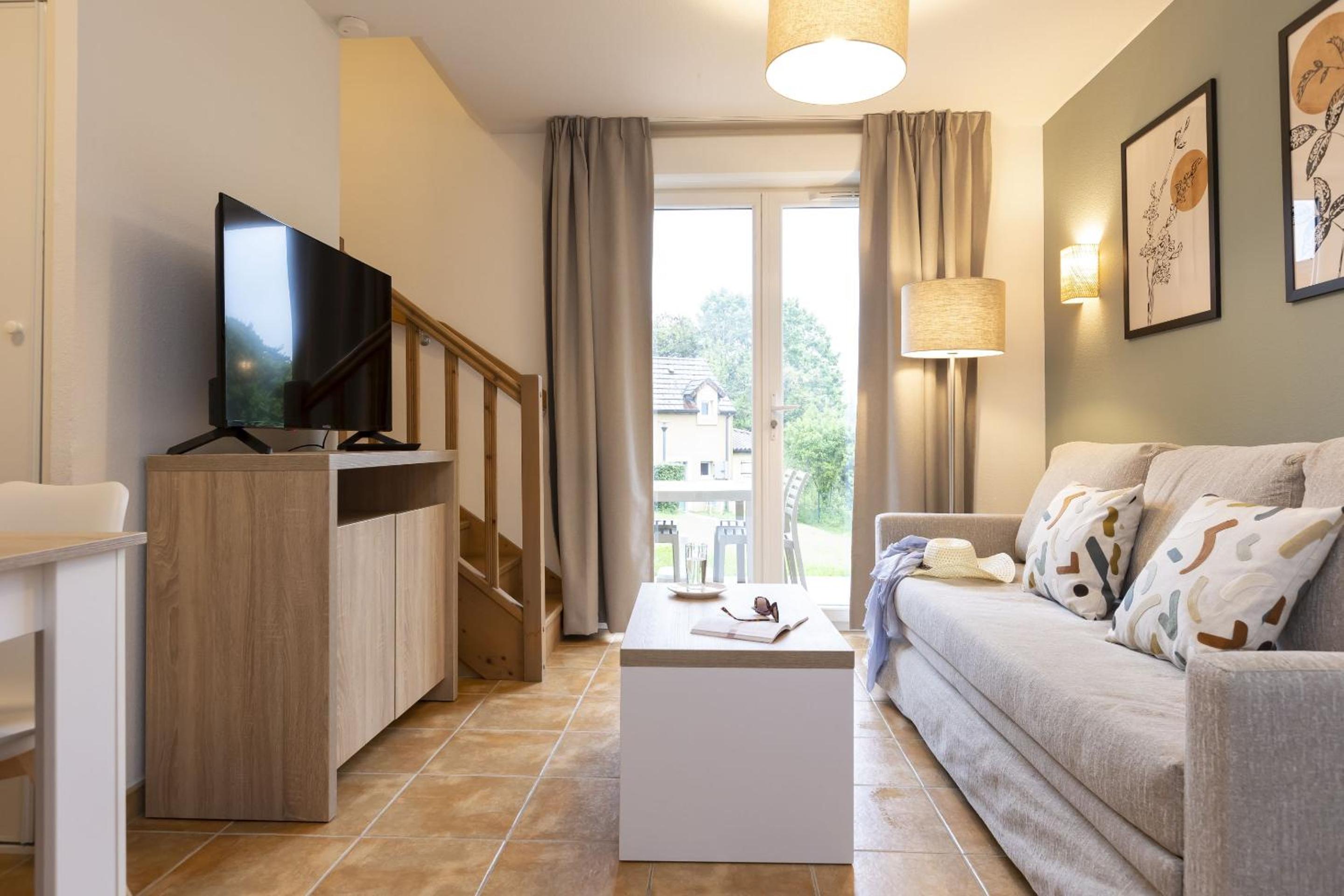 One-Bedroom Apartment (4 Adults)