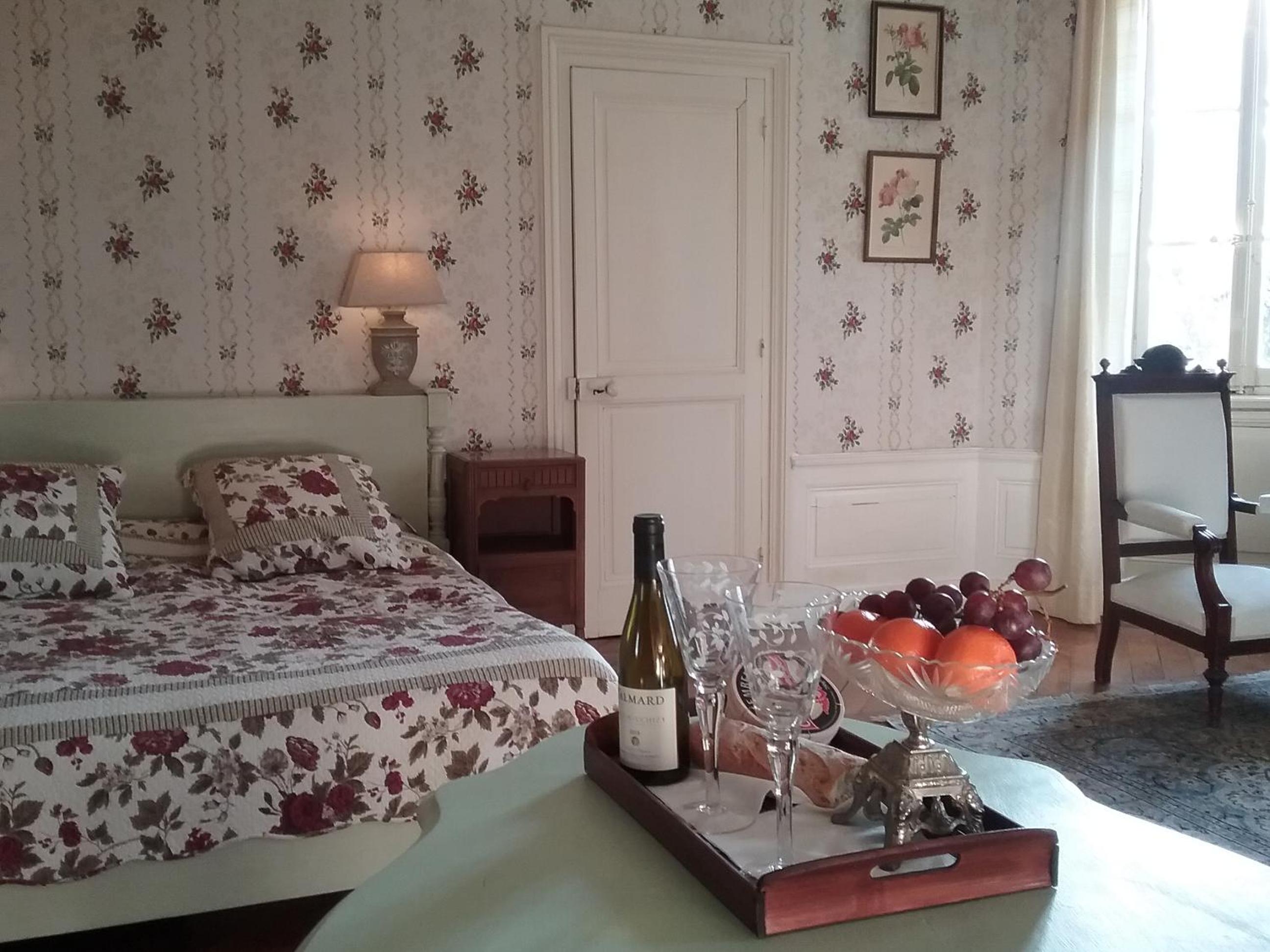 Family Room with Garden View - Rose - Photo 1