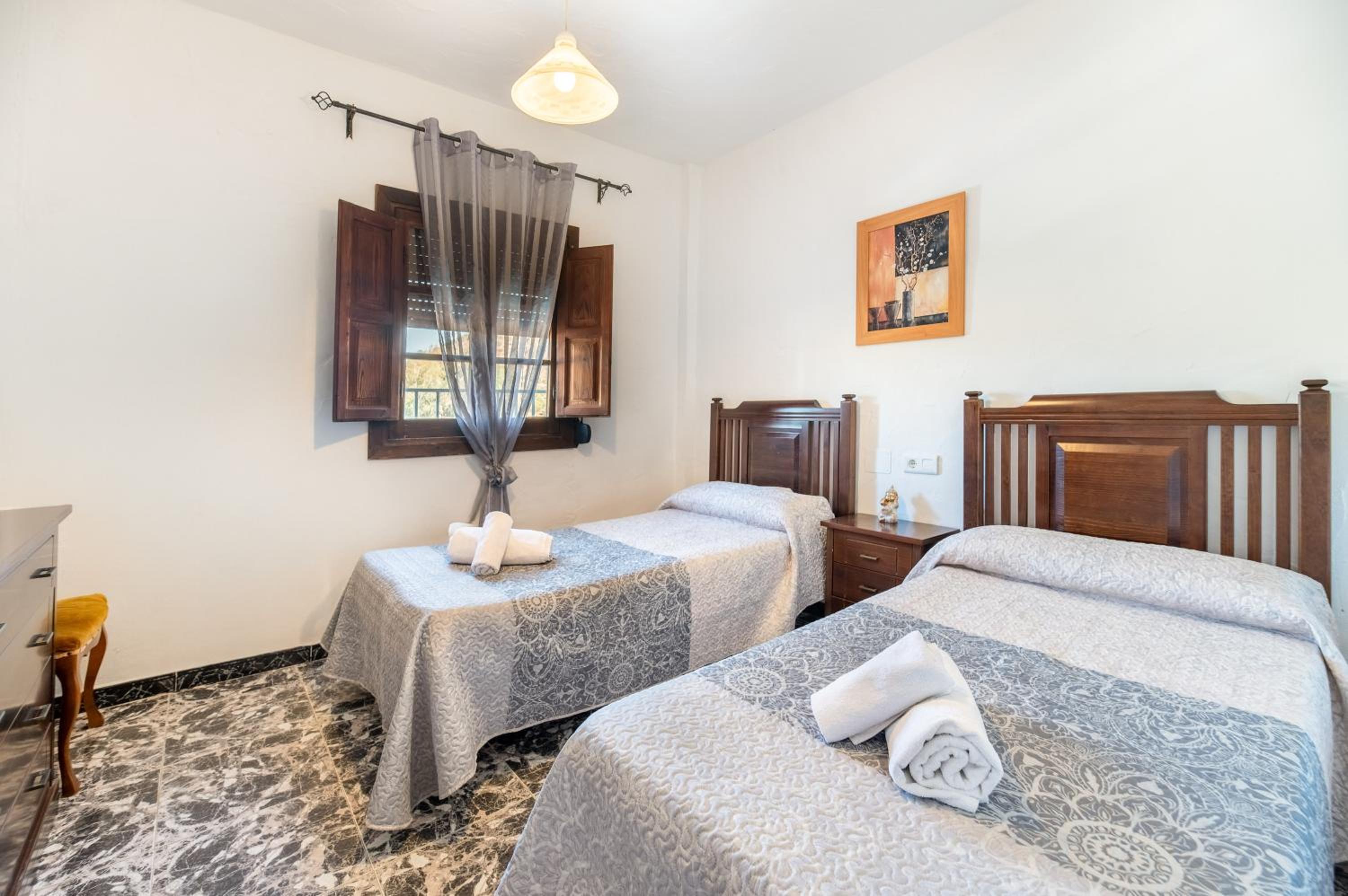 Habitación Estándar con Cama Queen