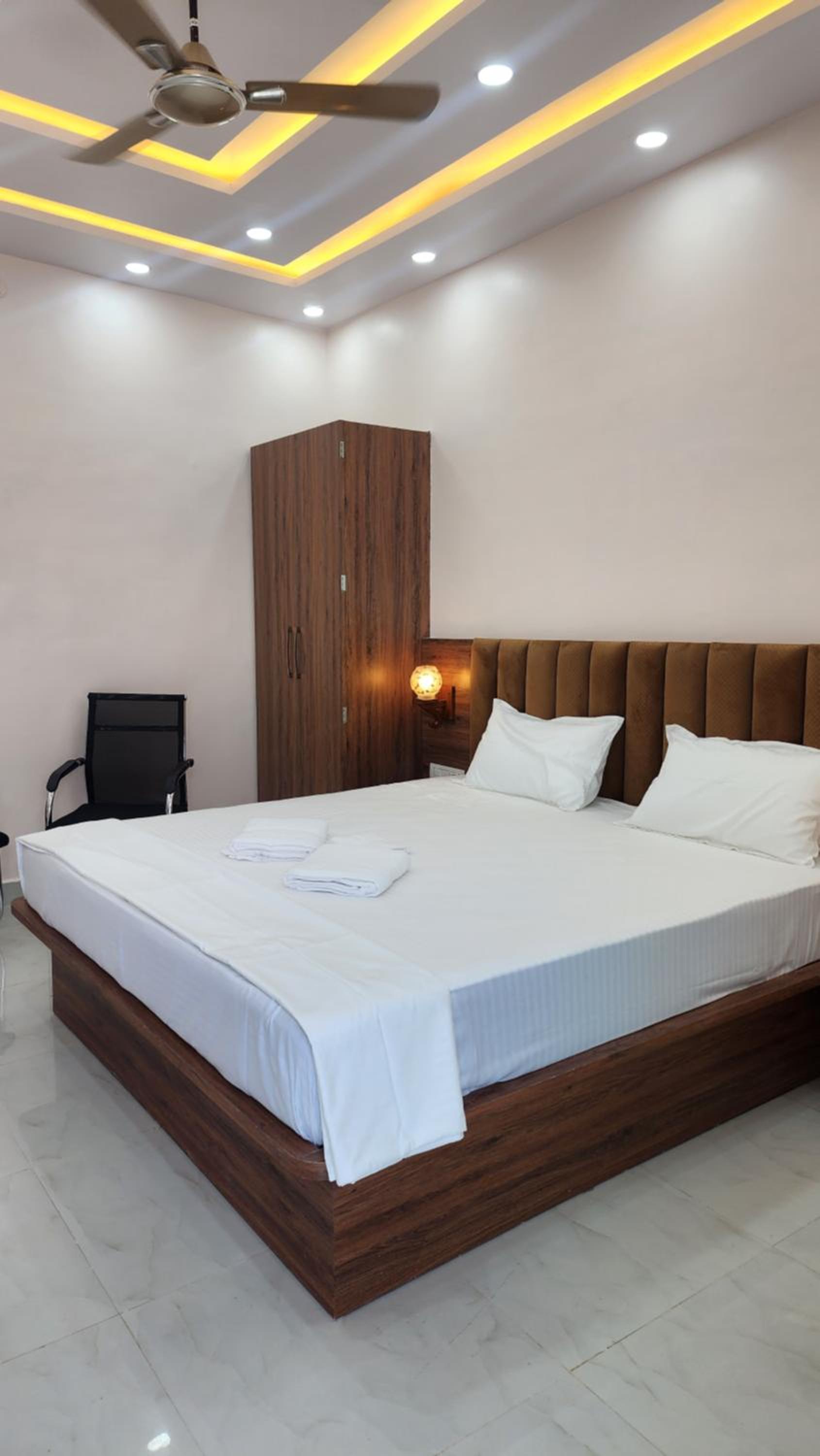 Double Room With Private Bathroom photo 2