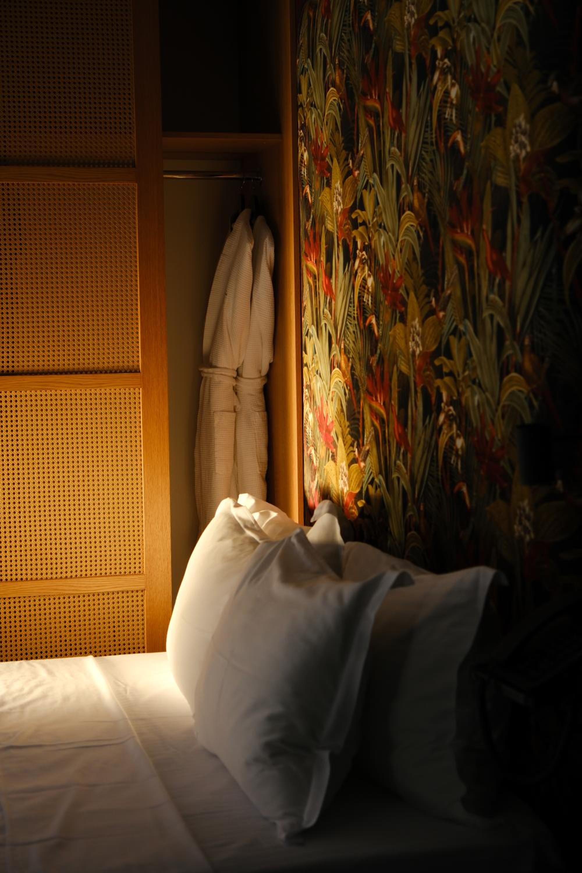 Double Room with Terrace - Photo 2