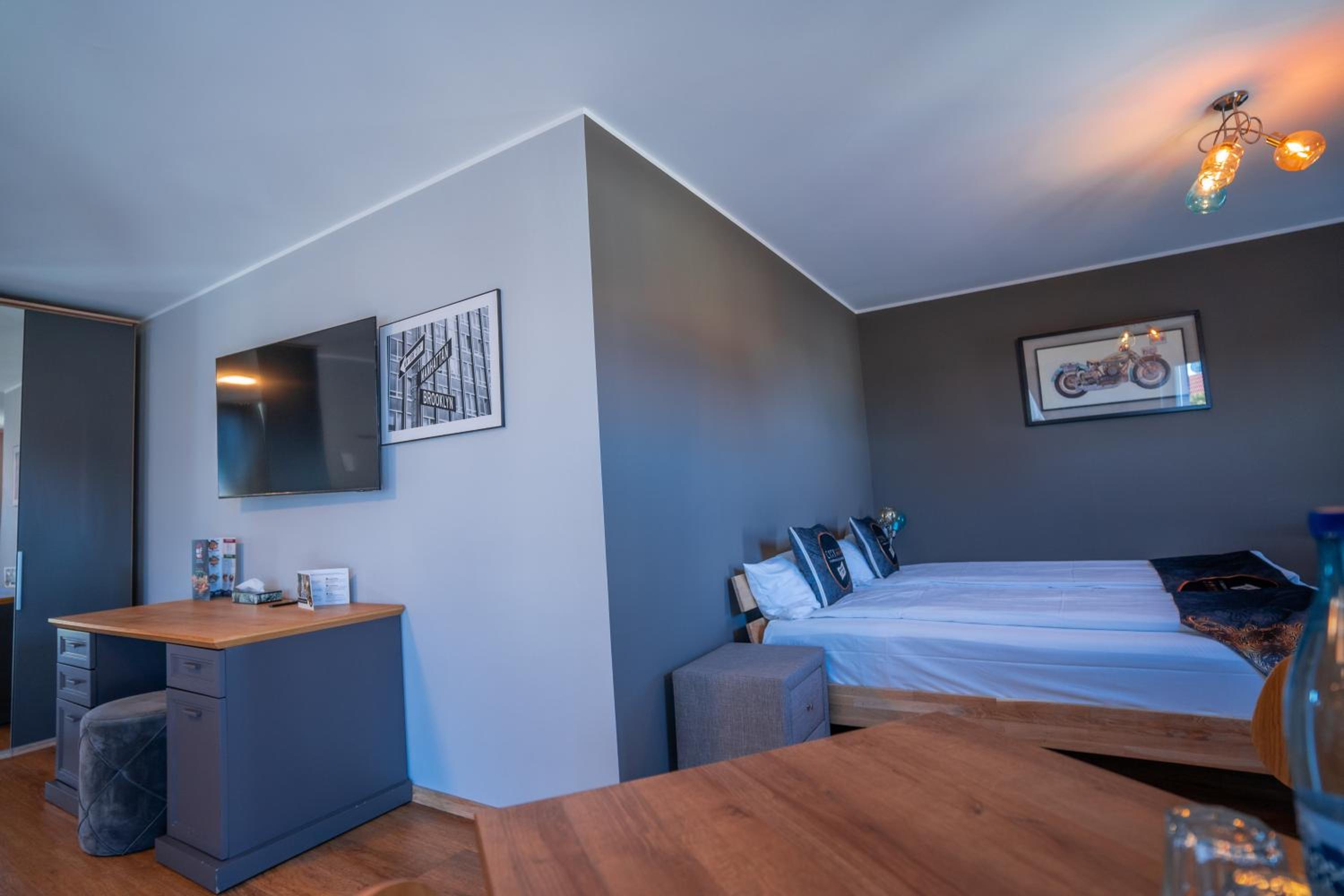 Deluxe Suite photo 1