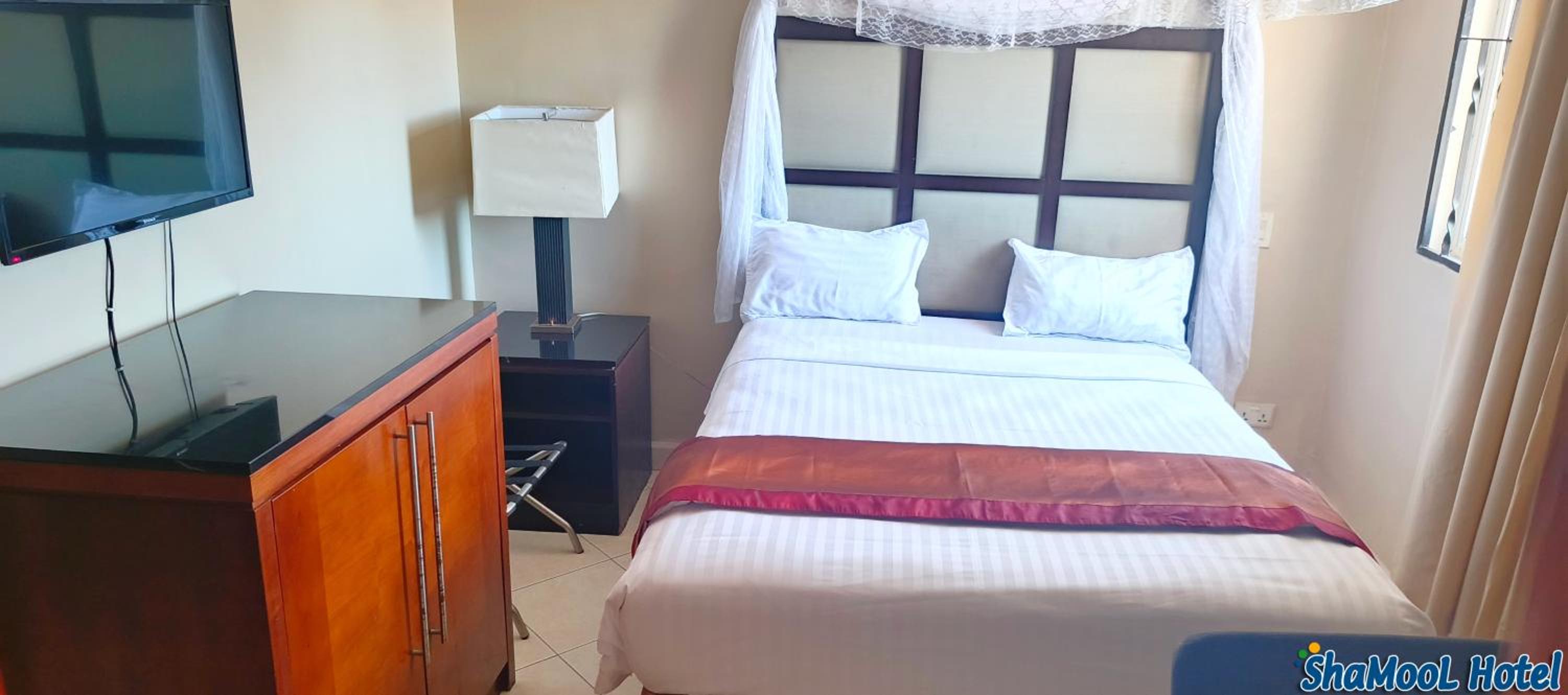 Standard Double Room - Photo 3