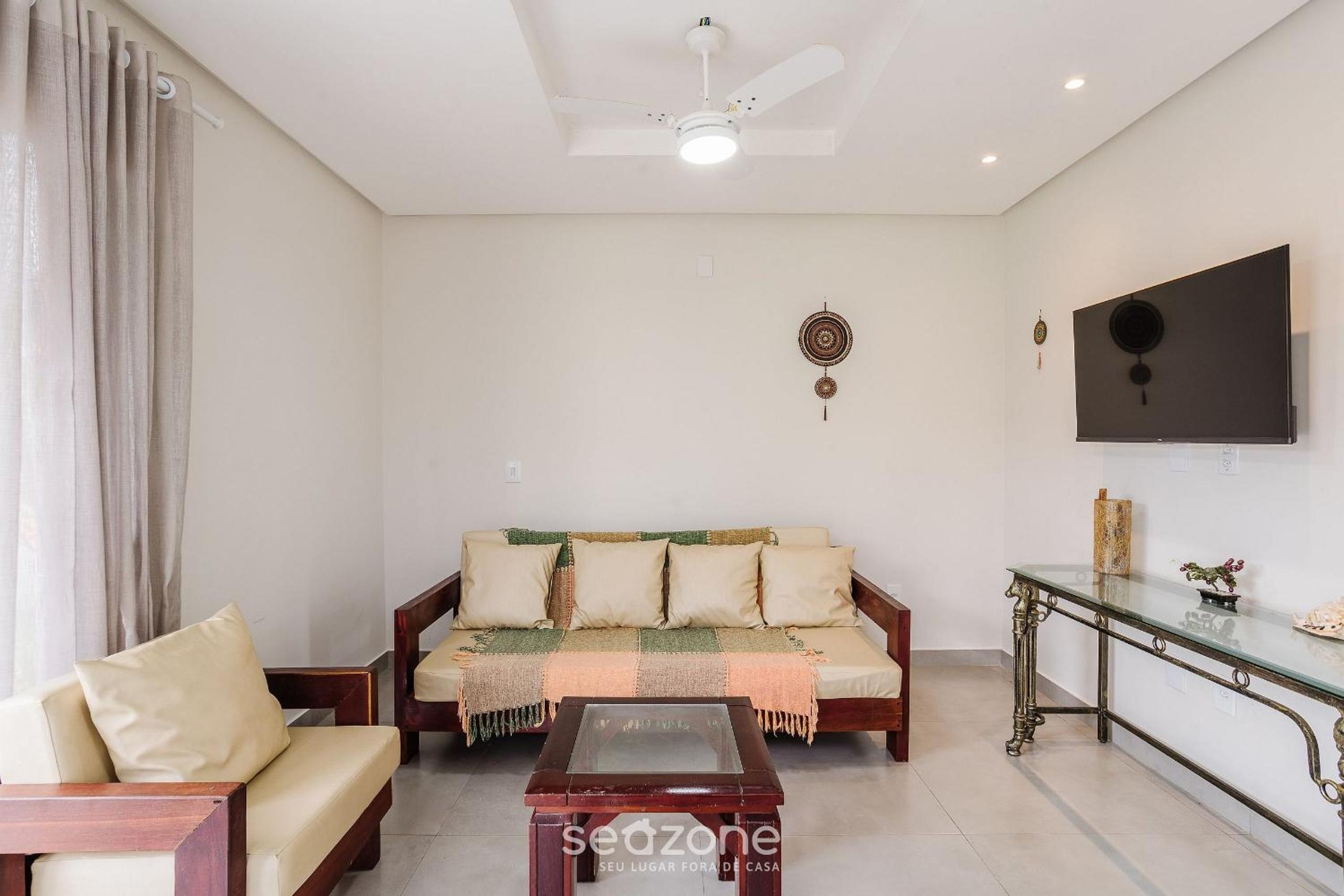 Villa photo 2