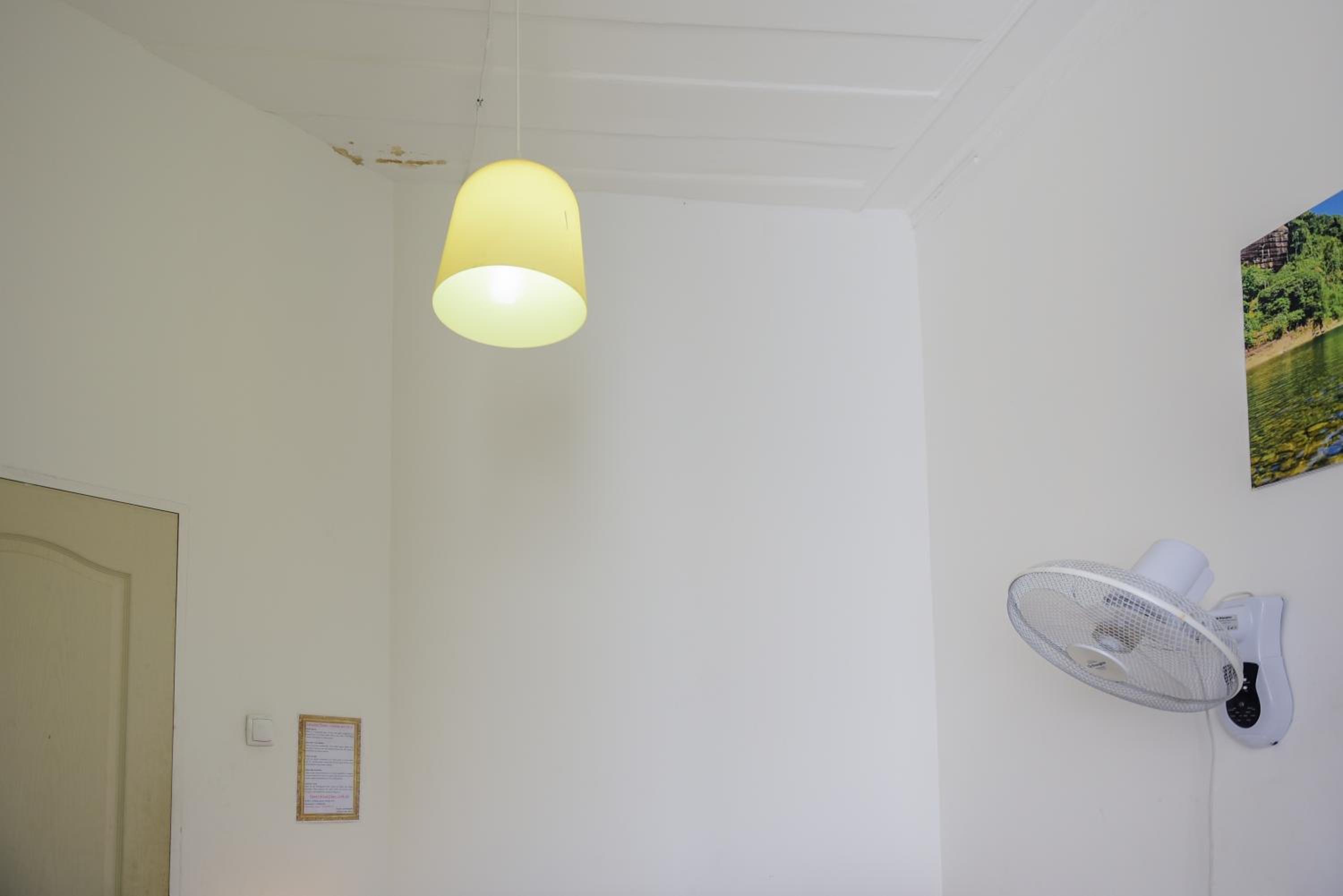 Double Room - Photo 16