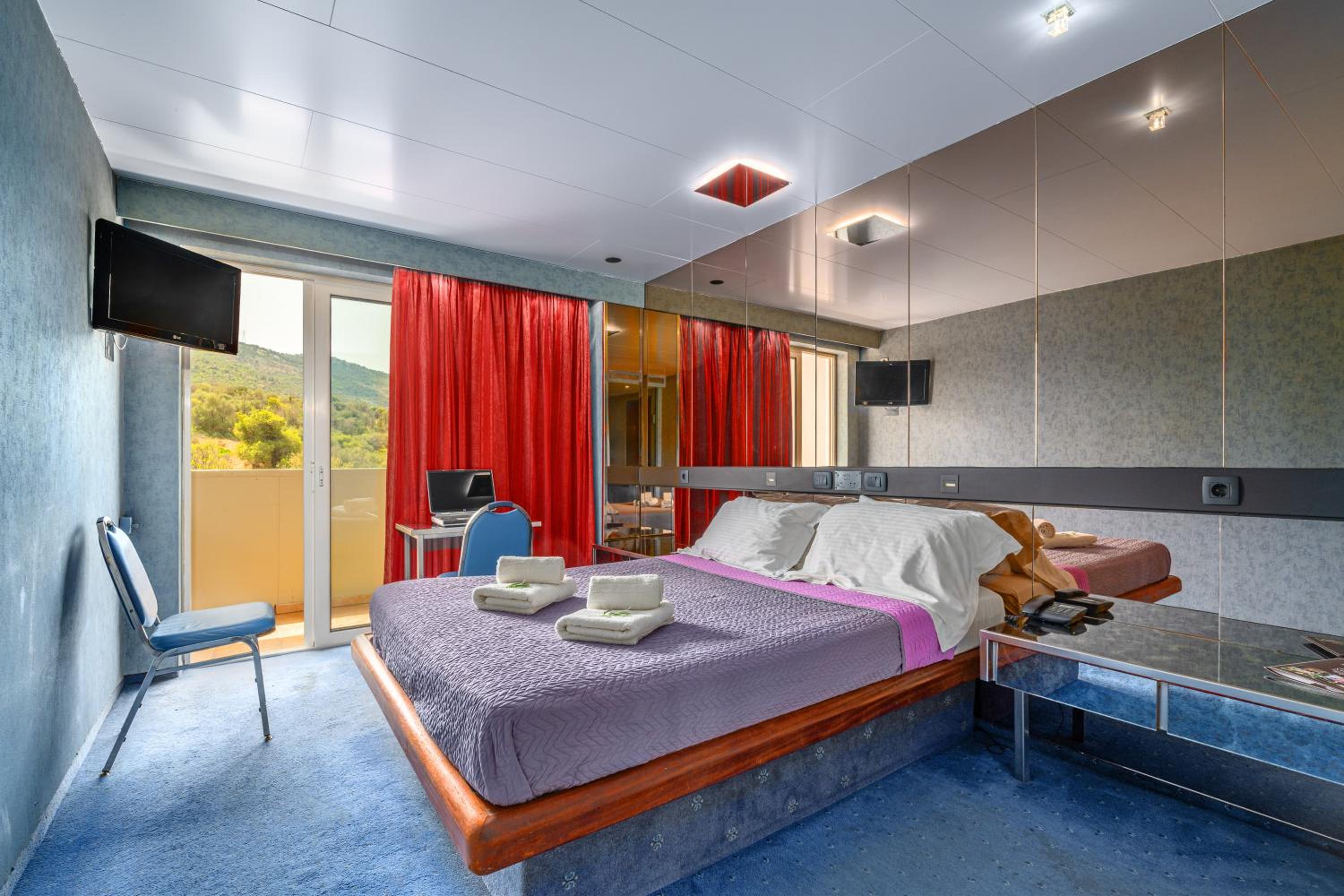 Double Room - Photo 1