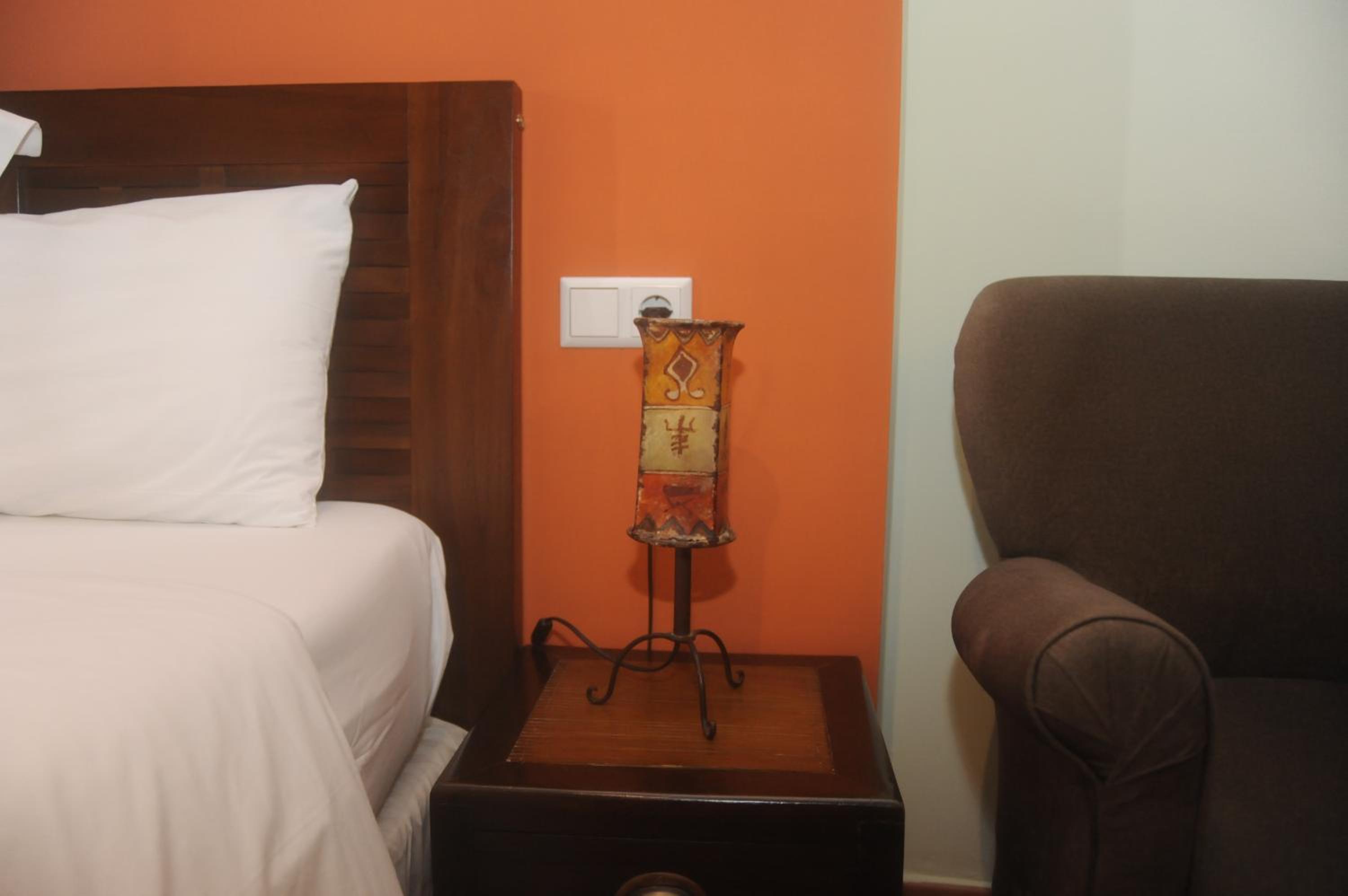 Deluxe Double Room - Photo 15