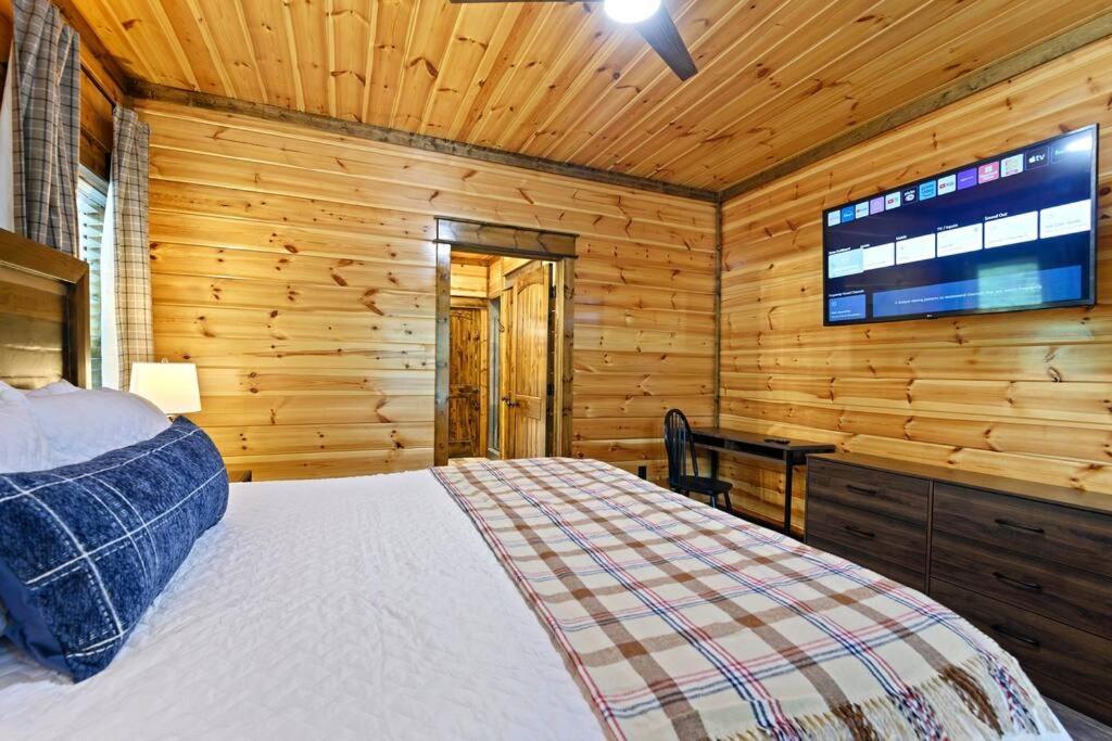 Four-Bedroom House photo 1