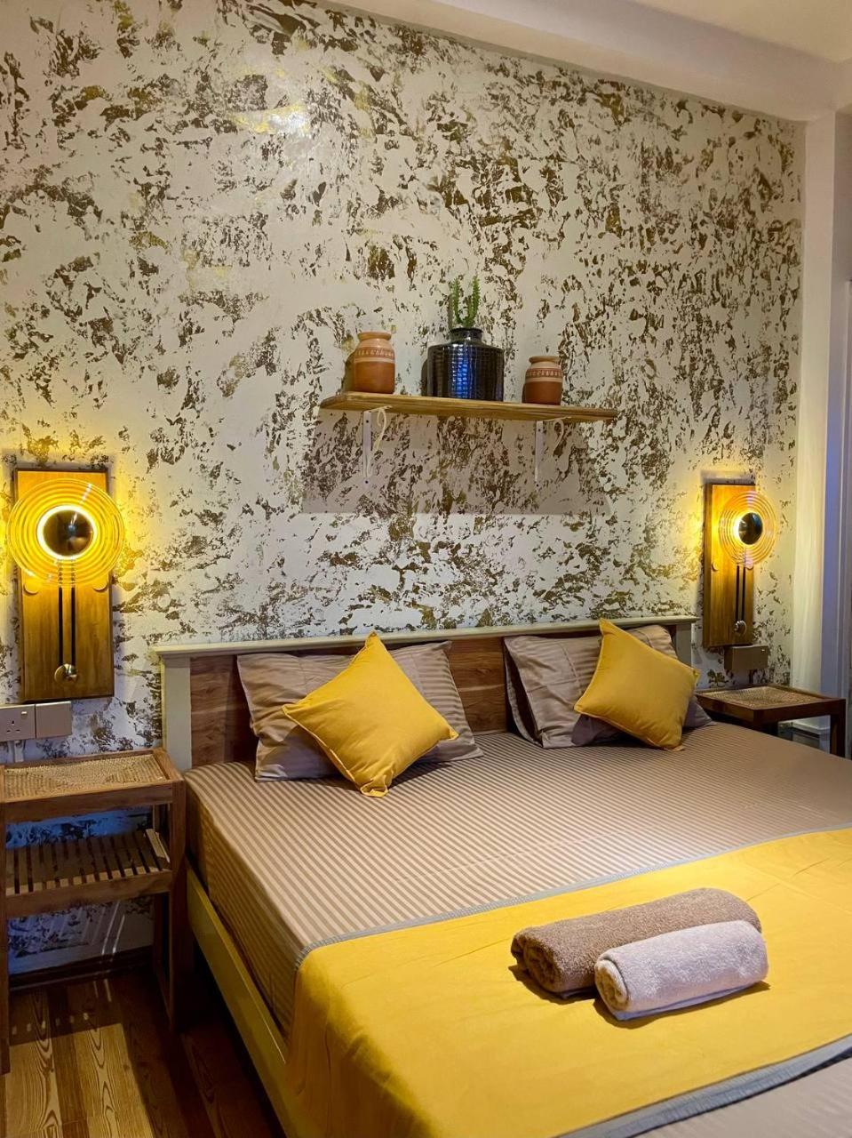 Deluxe Double Room with Balcony photo 1