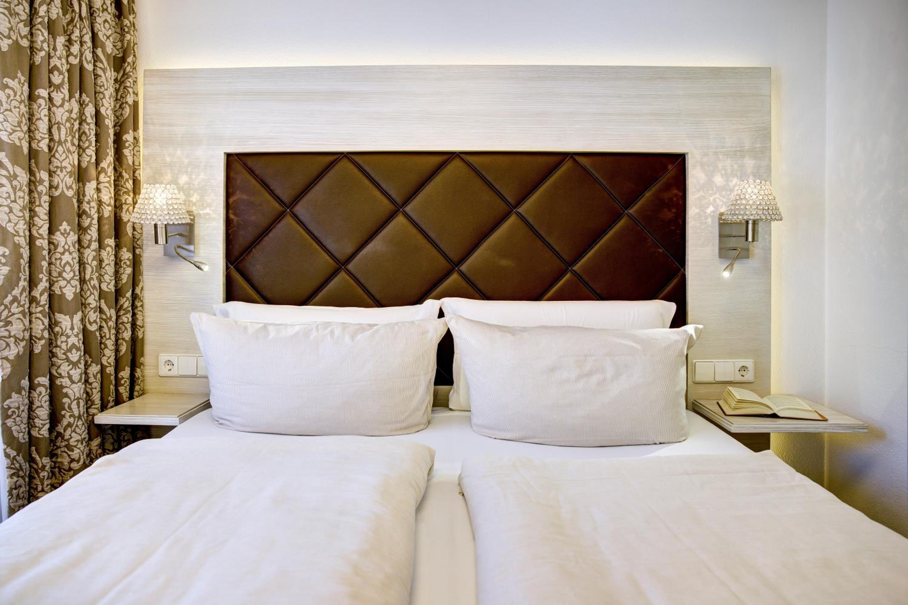 Riverside Double Room Classic