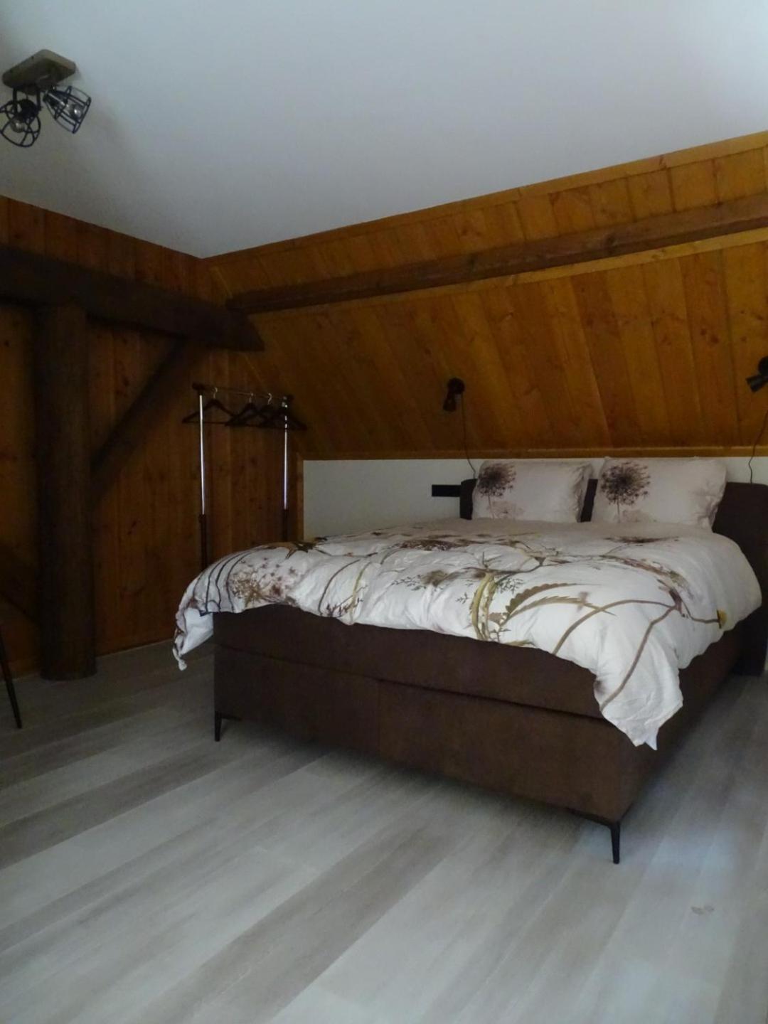Double Room with Private Bathroom photo 2