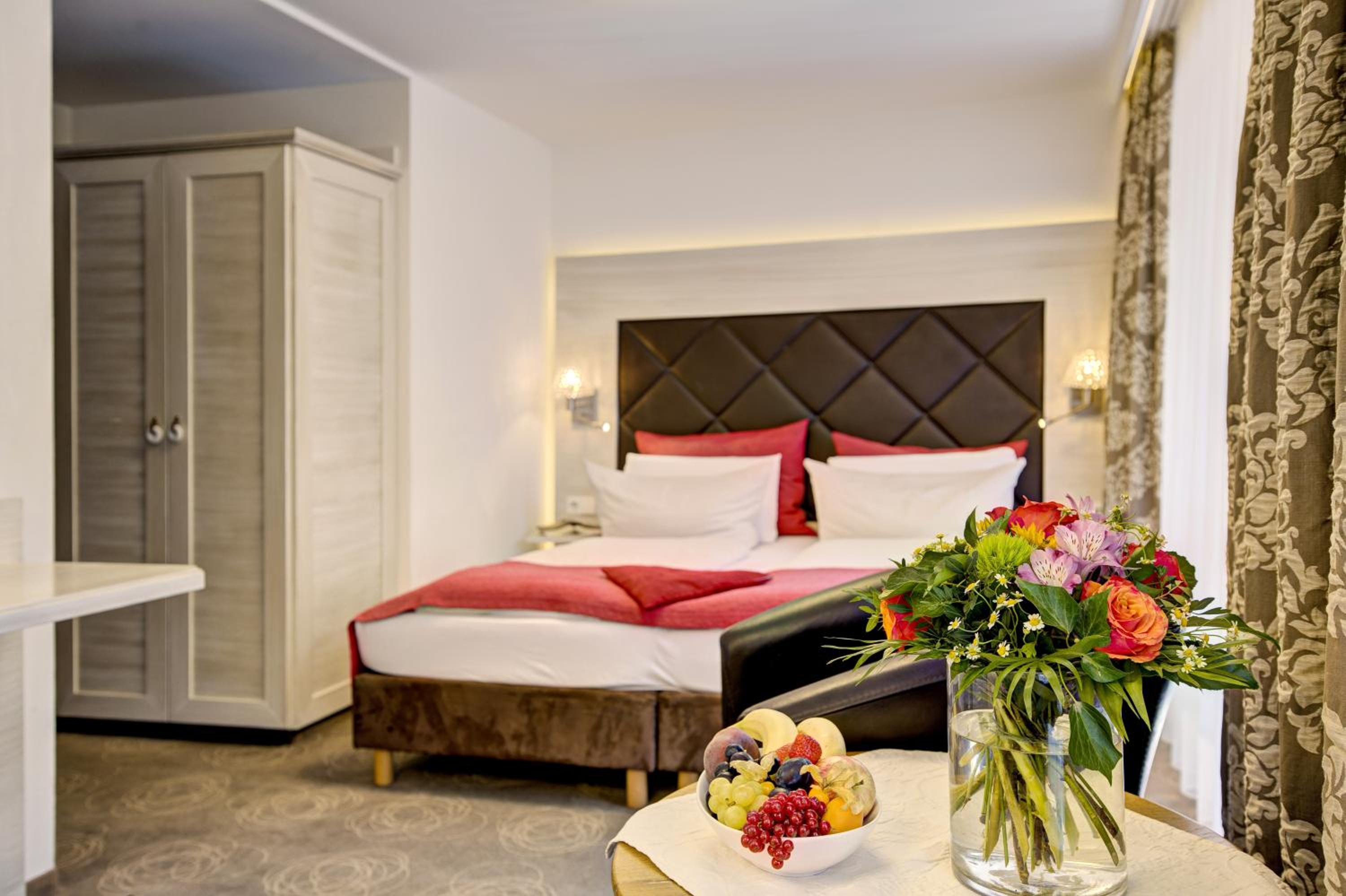 Riverside Junior Suite