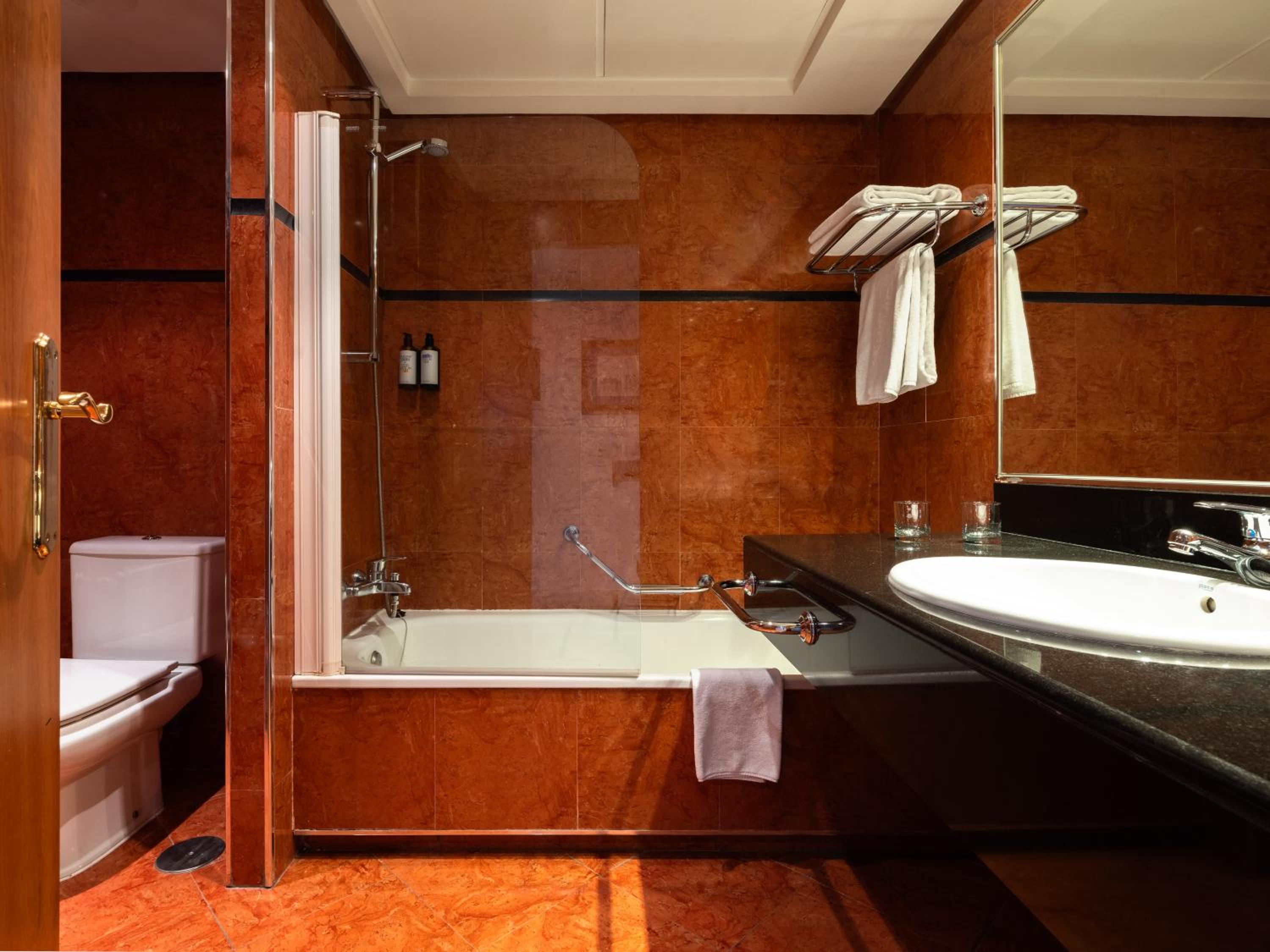 Standard Room - Photo 5
