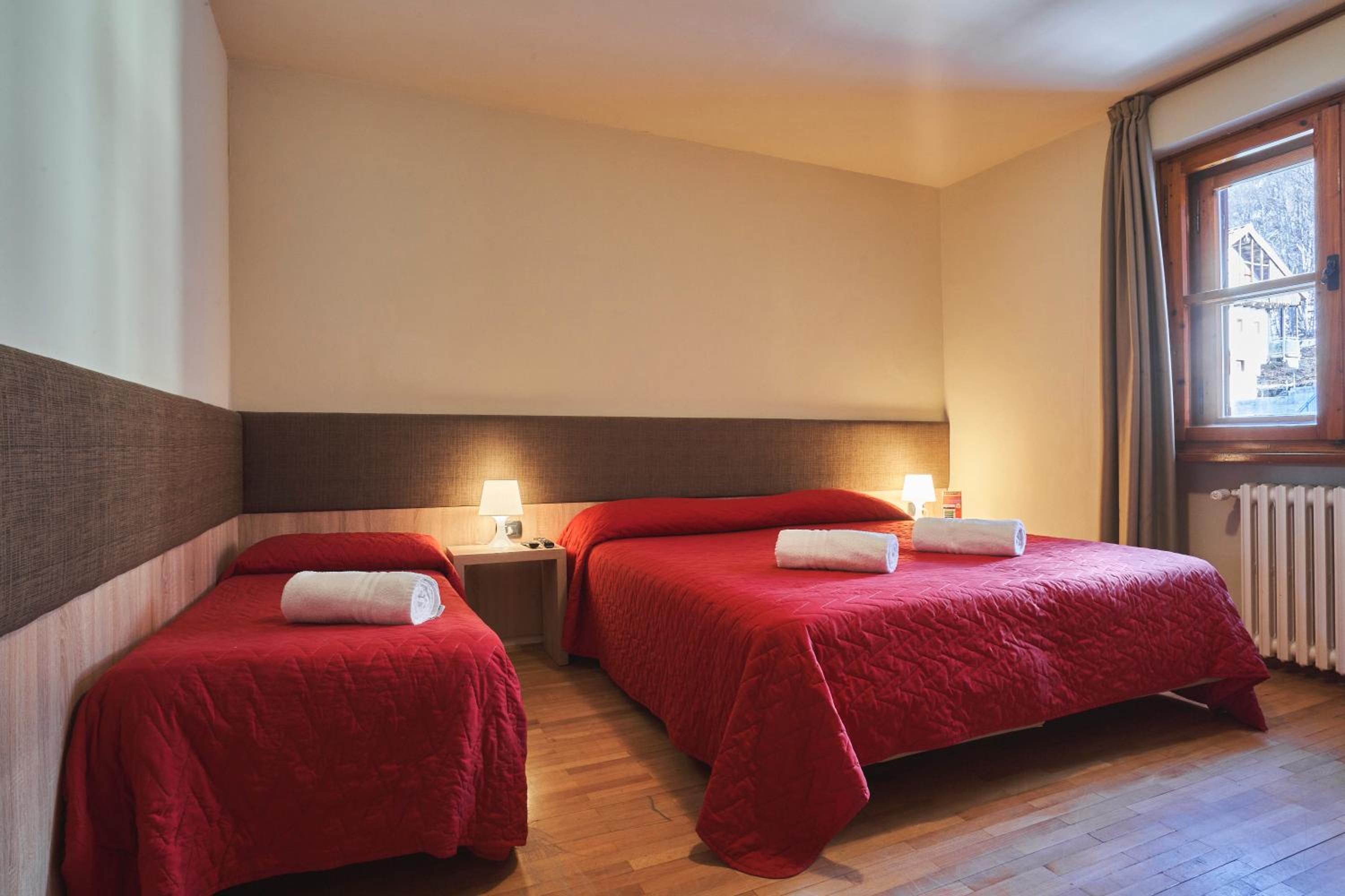 Double or Twin Room photo 2