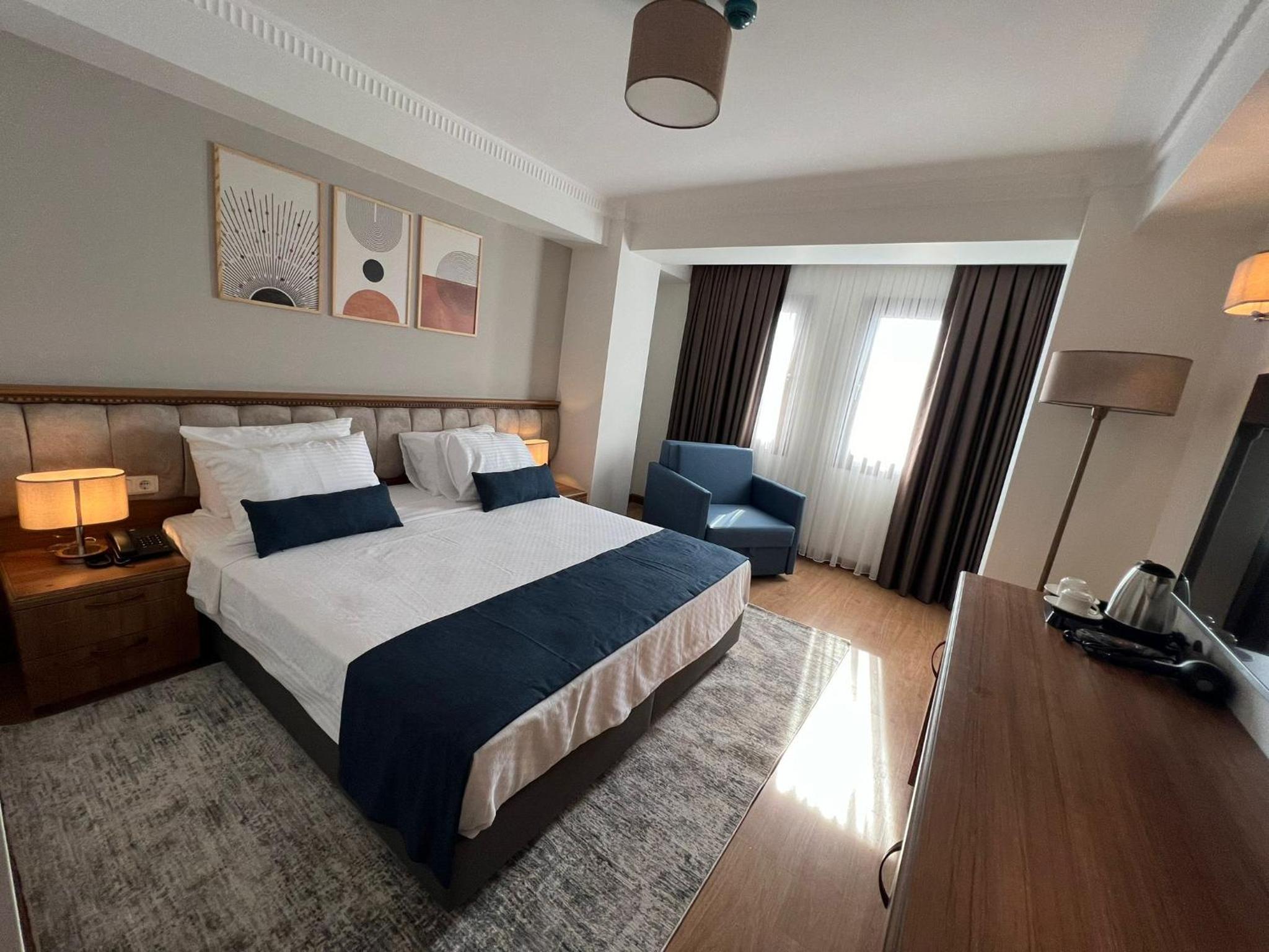Deluxe Room photo 2