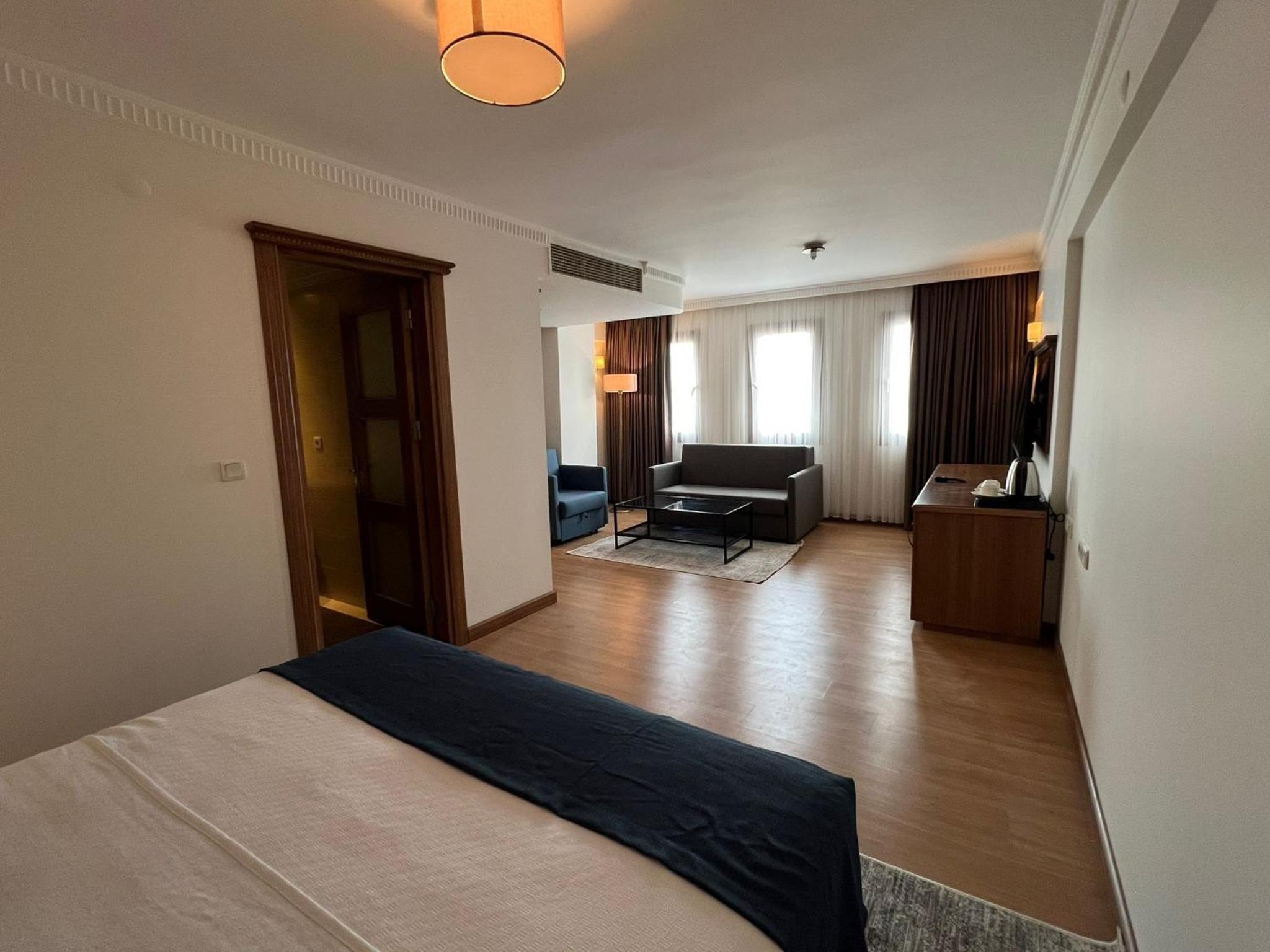 Family Suite - Photo 6
